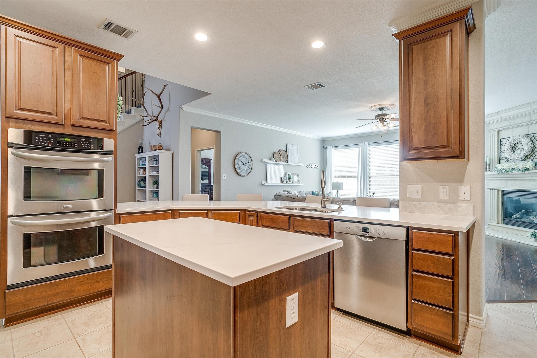 808 Valley Ridge Road