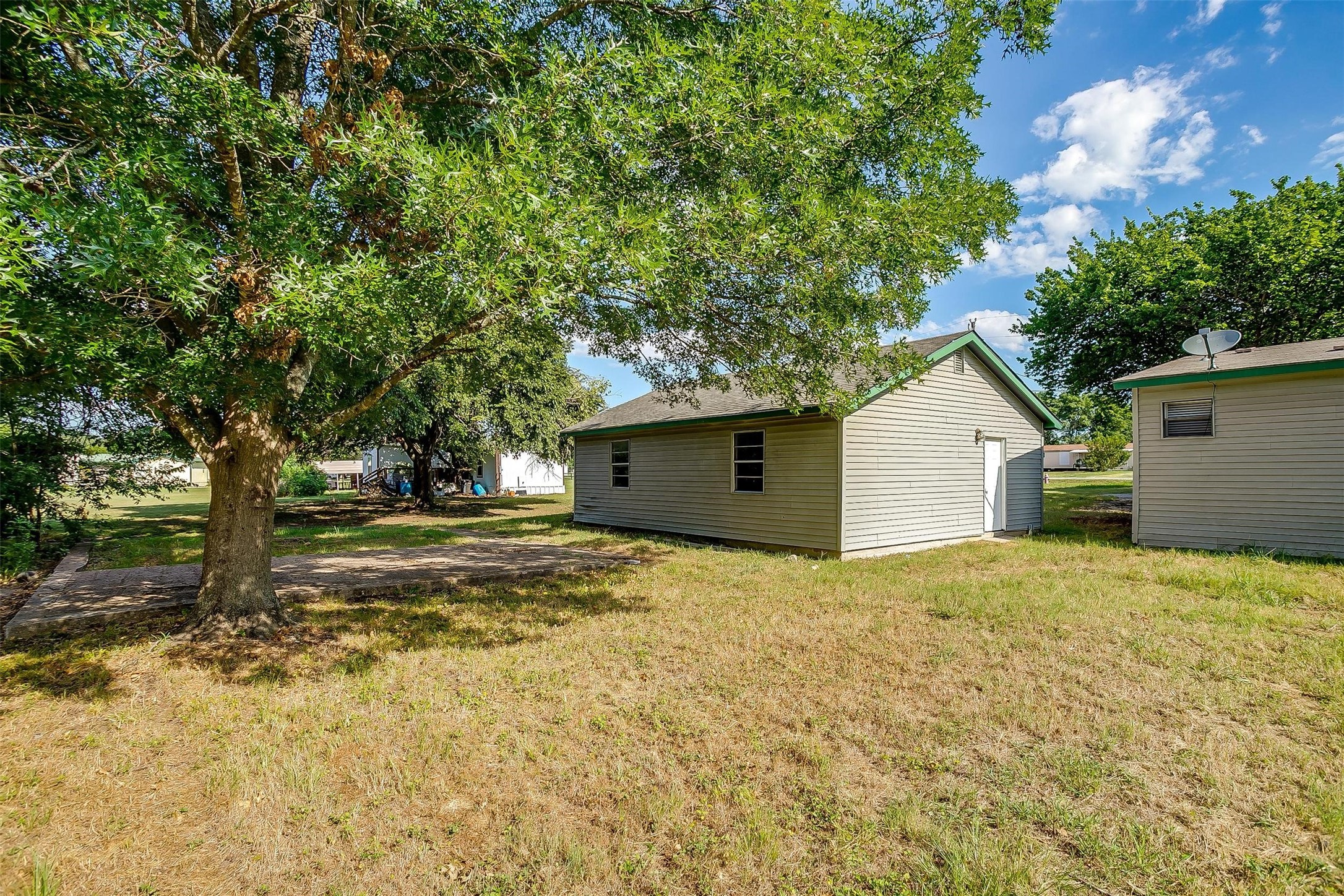 1816 Lariat Lane