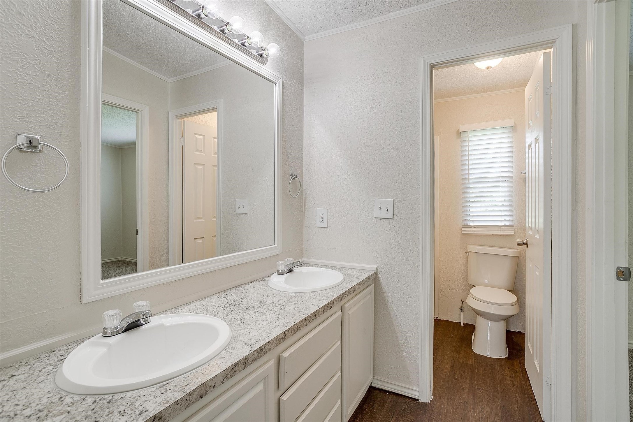 1816 Lariat Lane