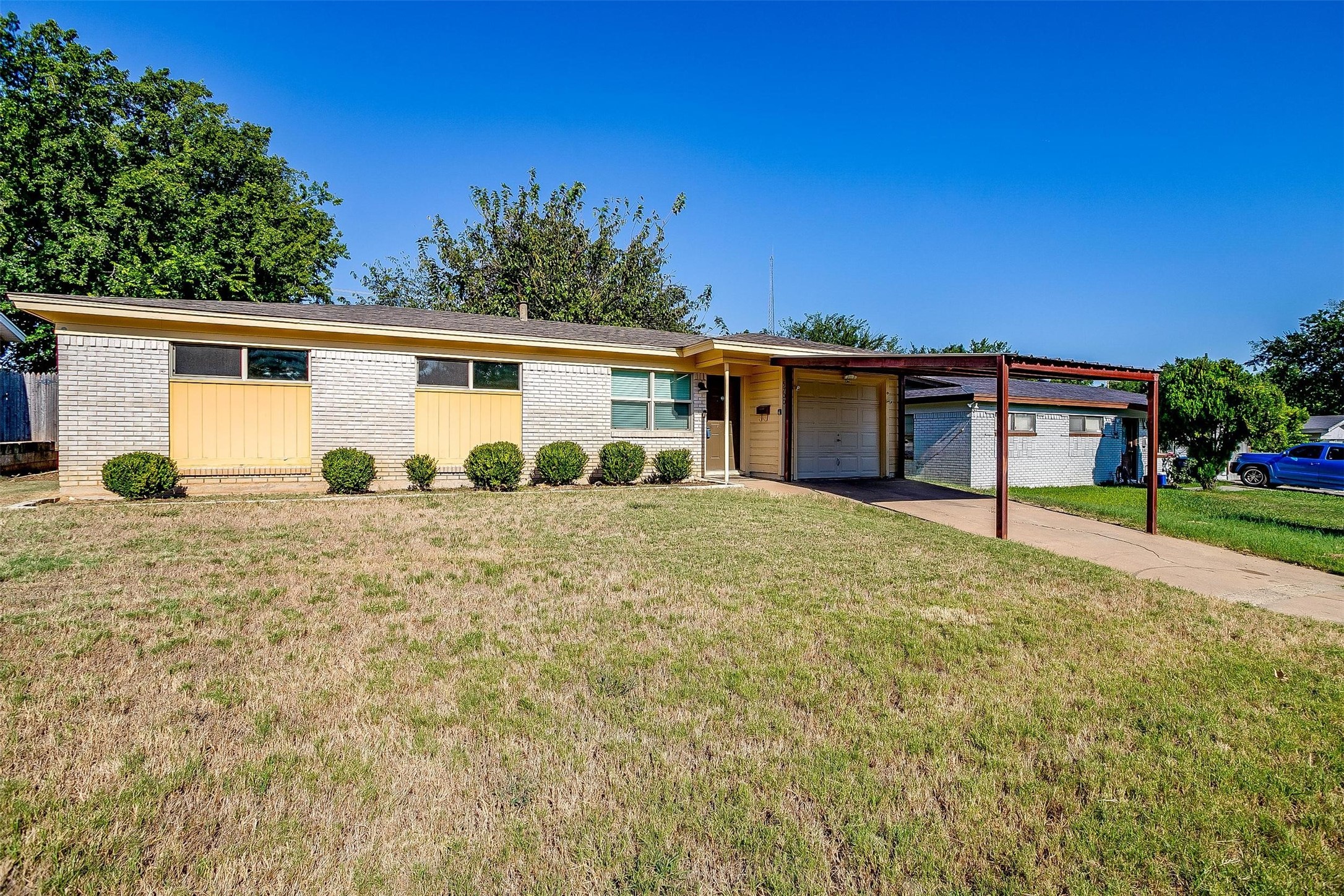 5700 Westcrest Drive