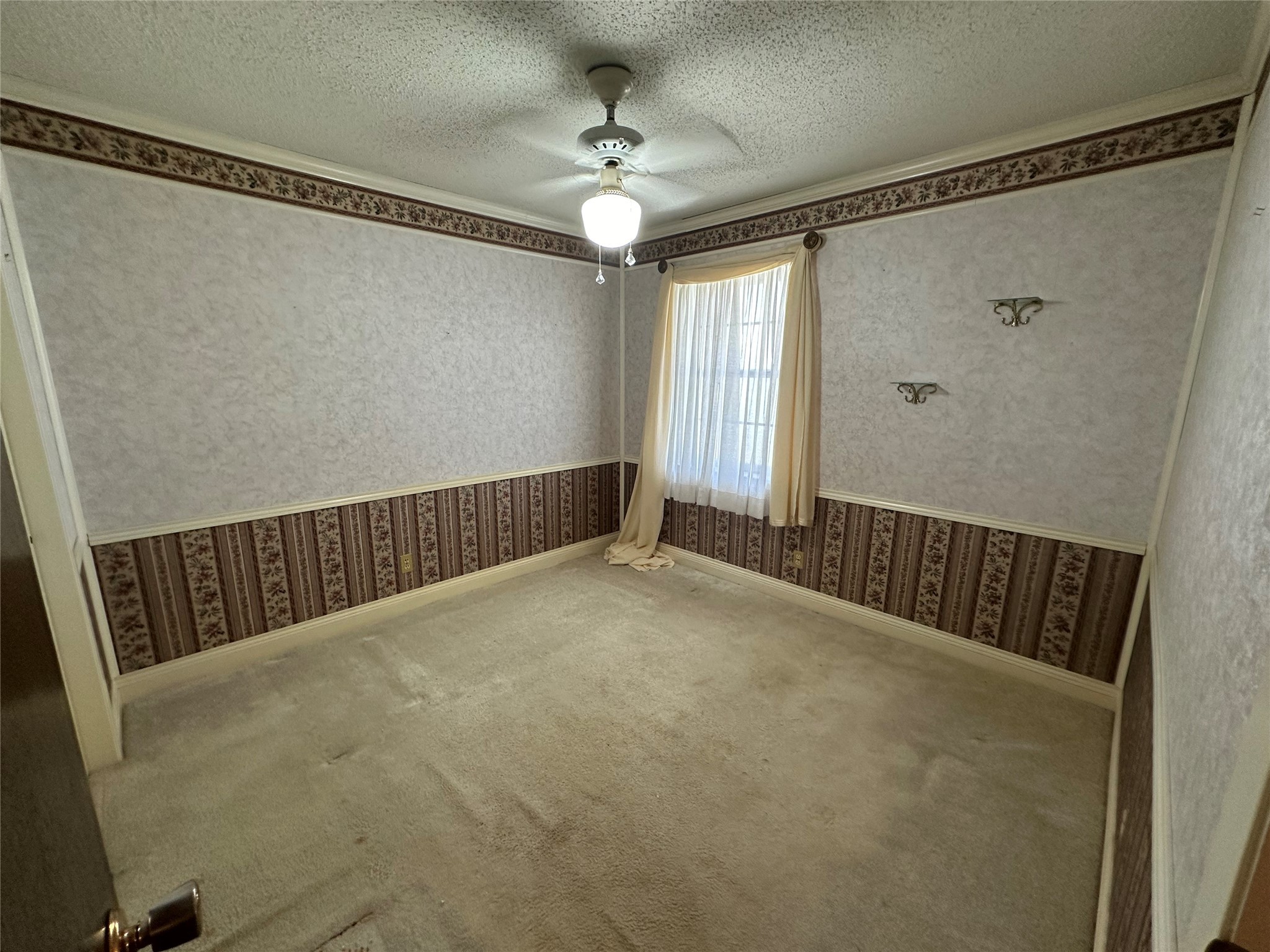 621 Newton Drive