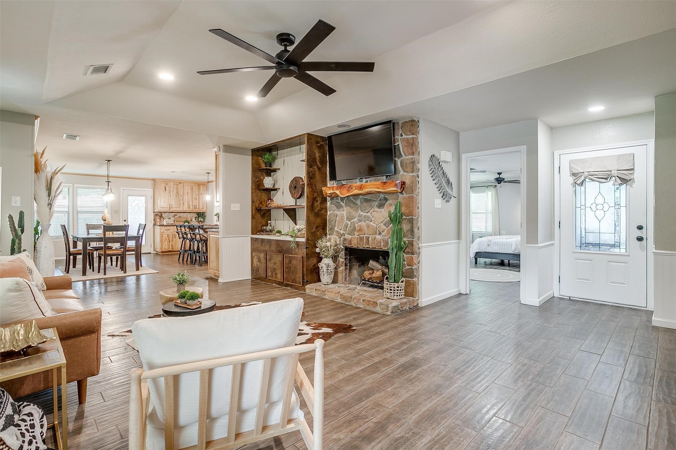 7008 County Road 527