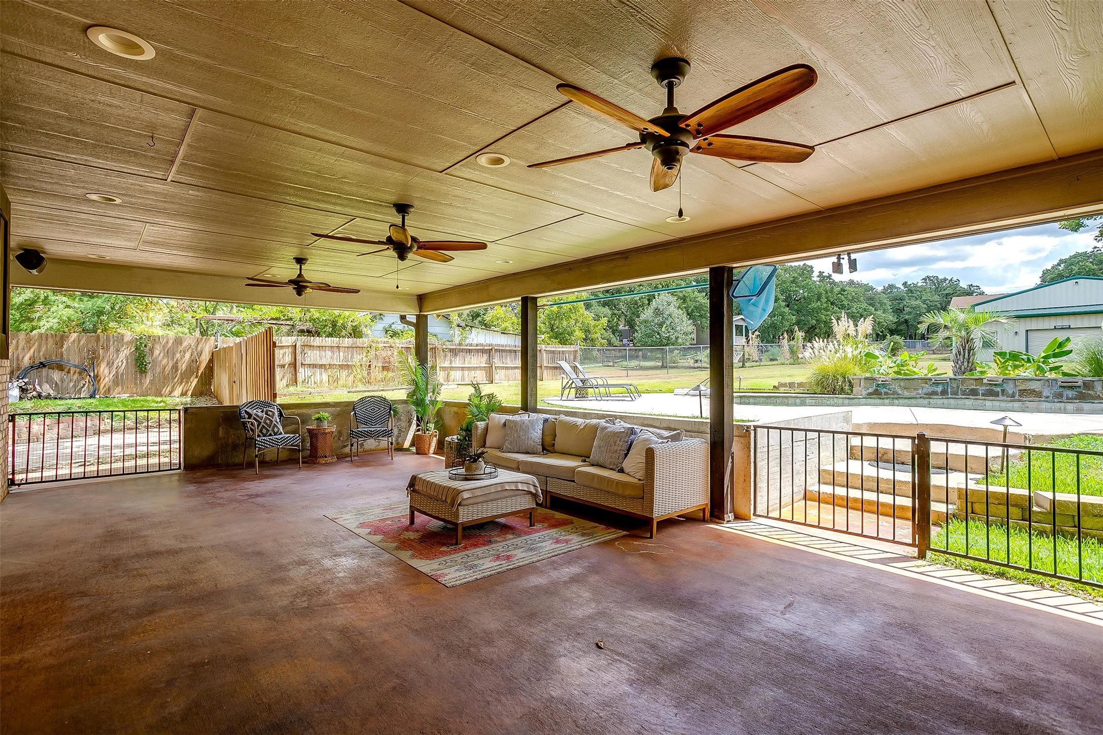 7008 County Road 527