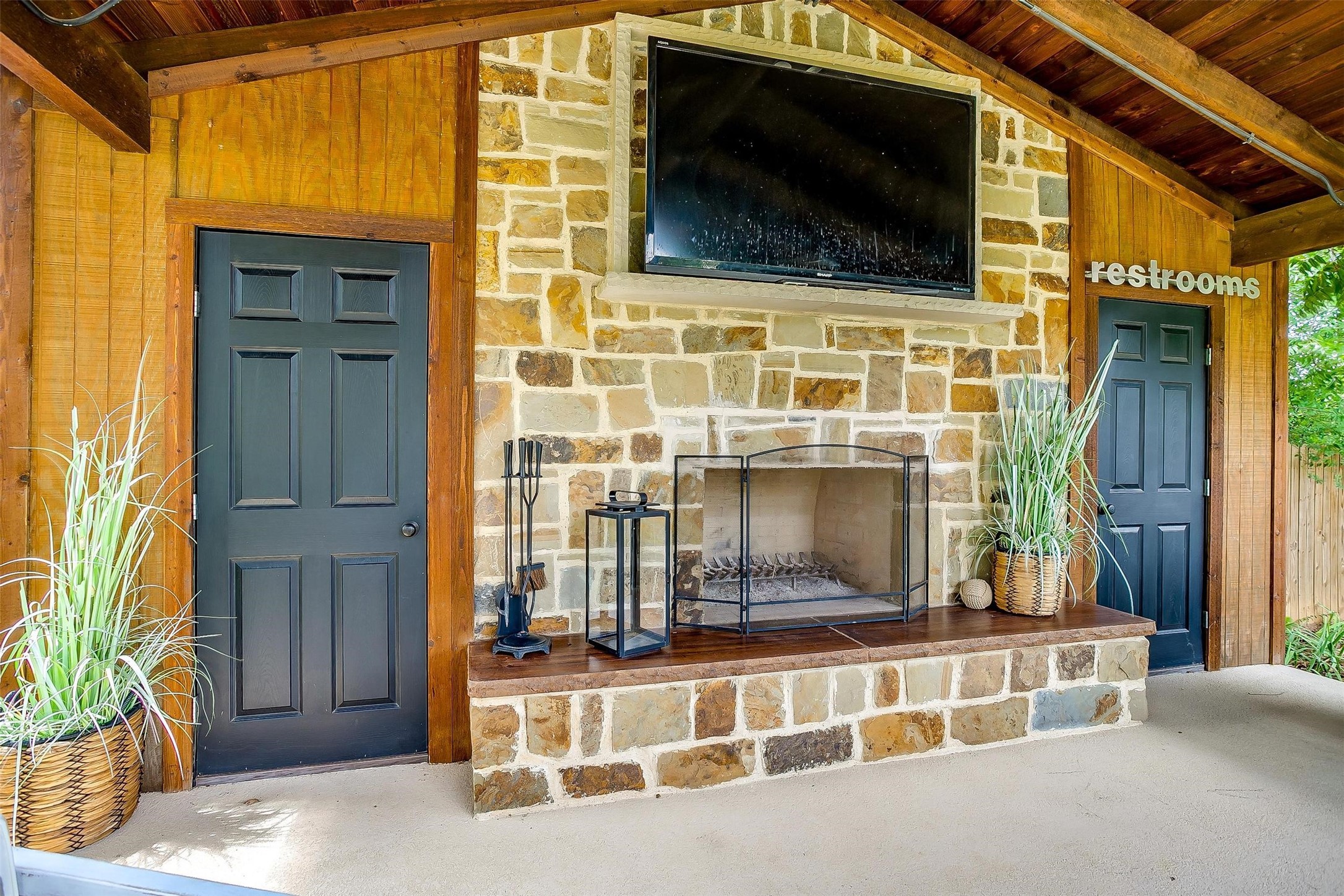7008 County Road 527