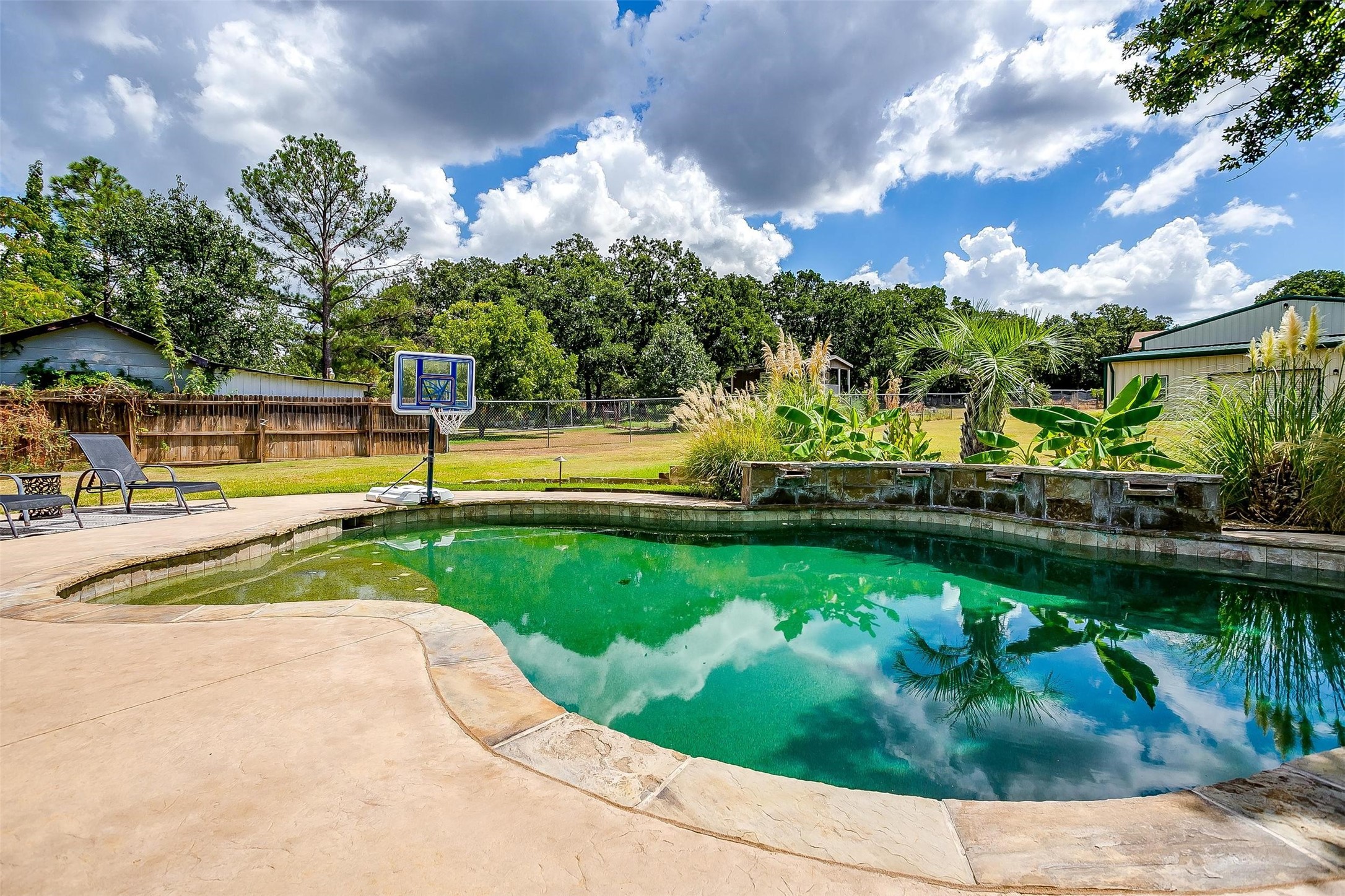 7008 County Road 527