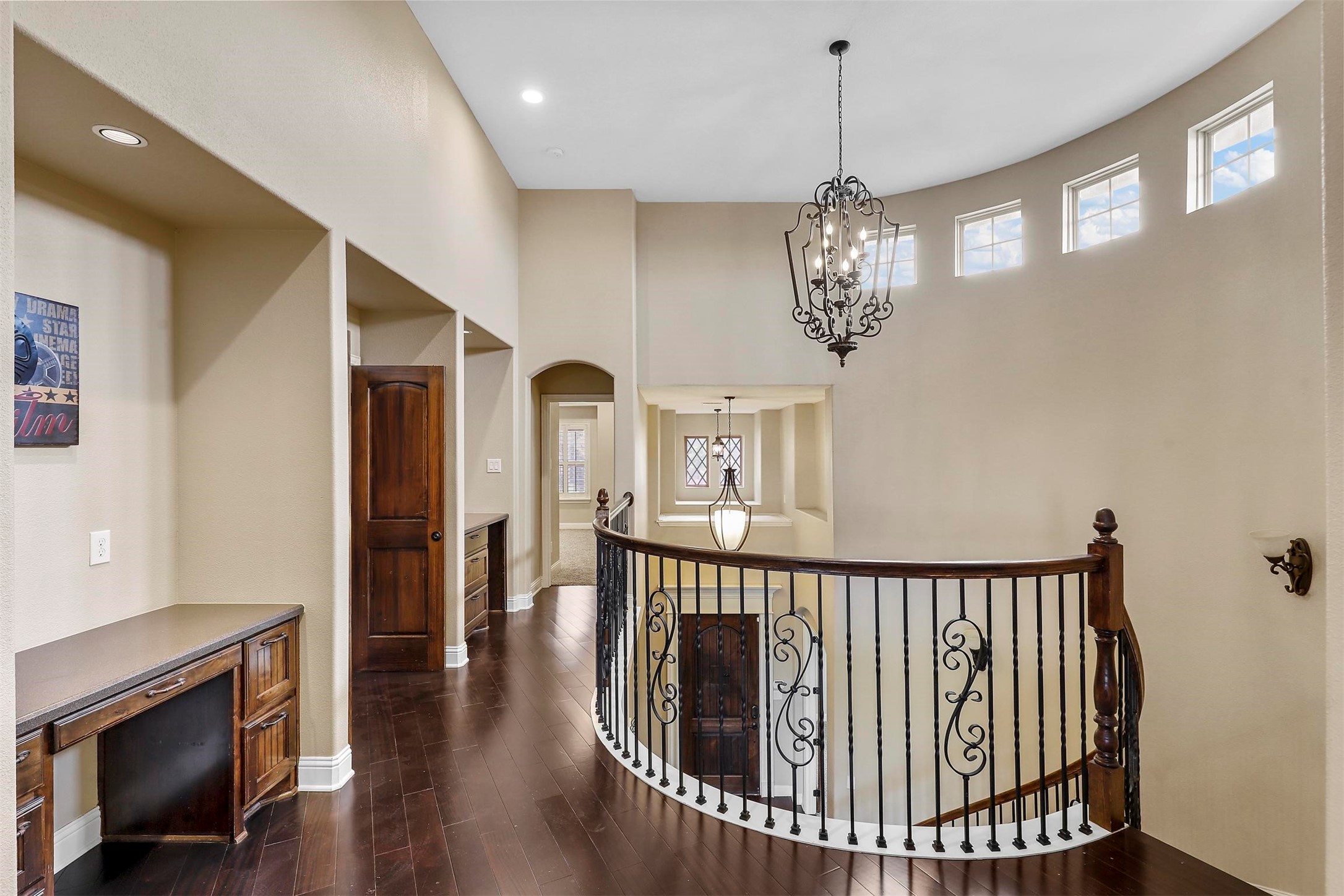1225 Overland Drive