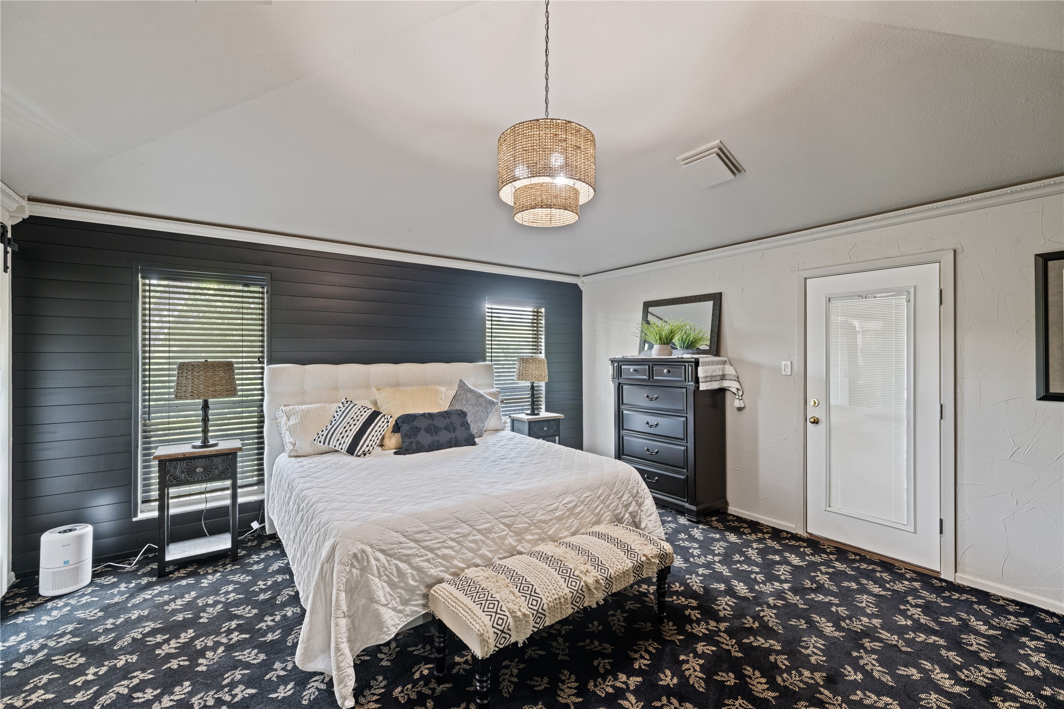 417 Oak Hollow Lane