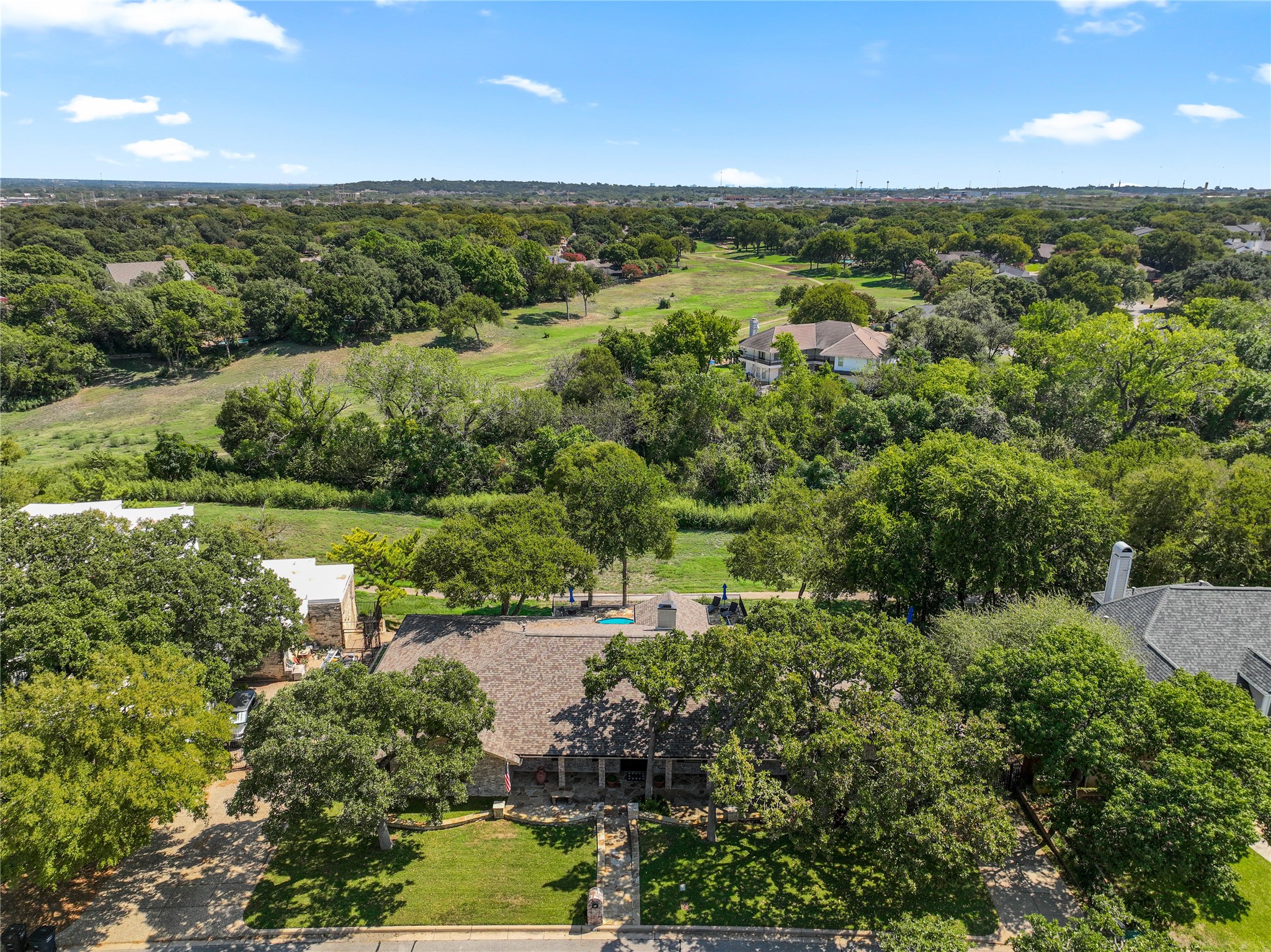 417 Oak Hollow Lane