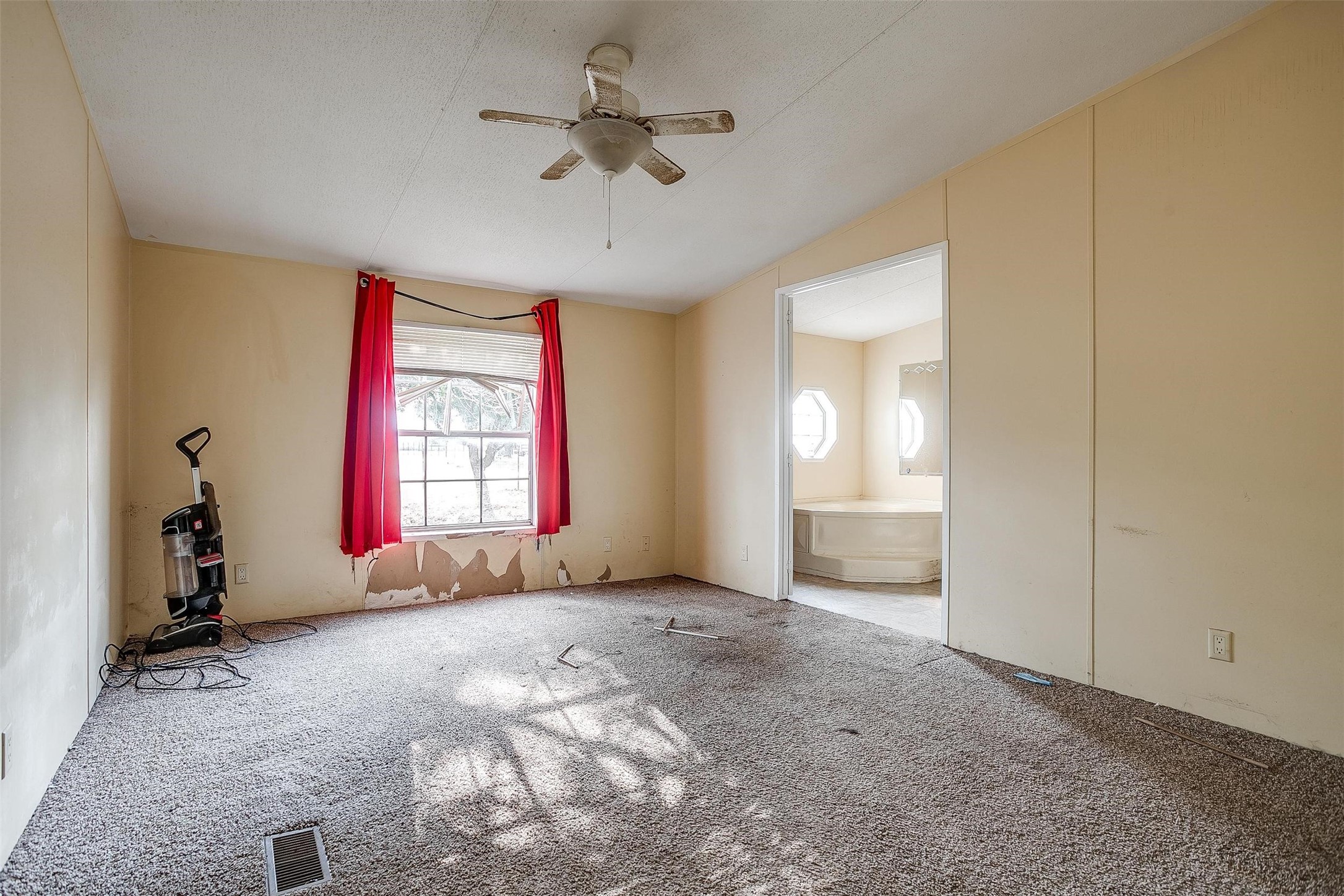 4613 Thomas Acres Road