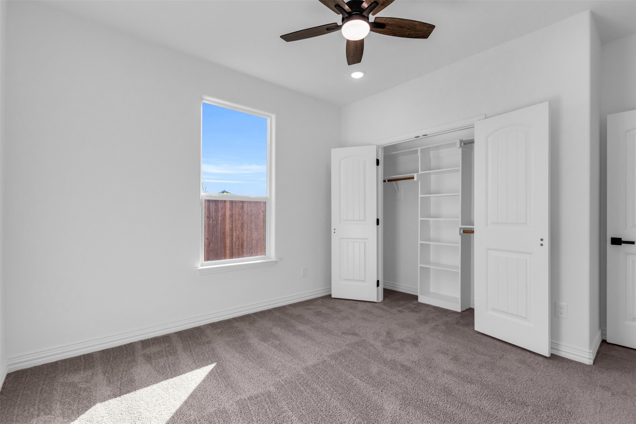 5843 Black Pine Circle