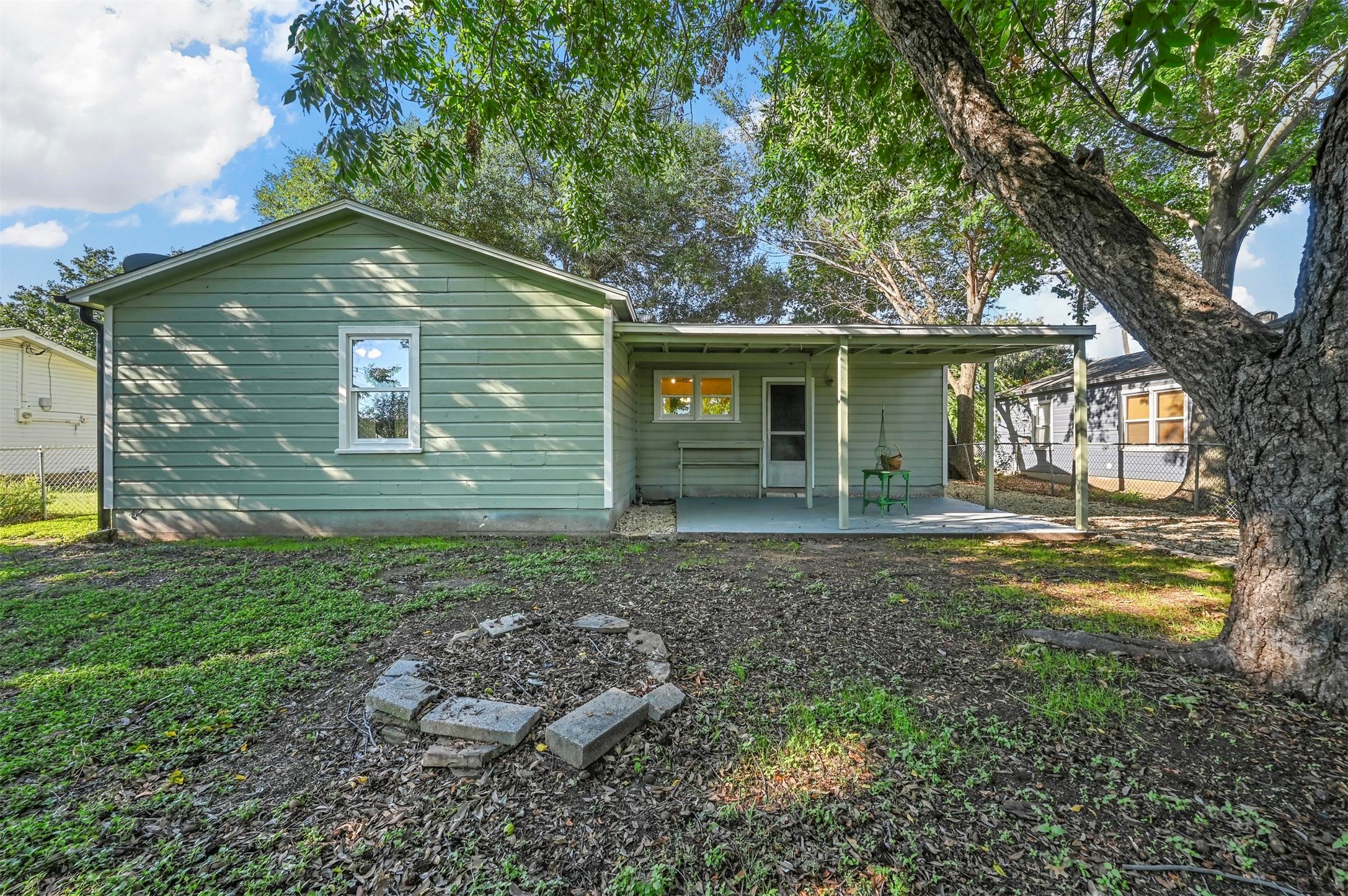 204 Lorna Street