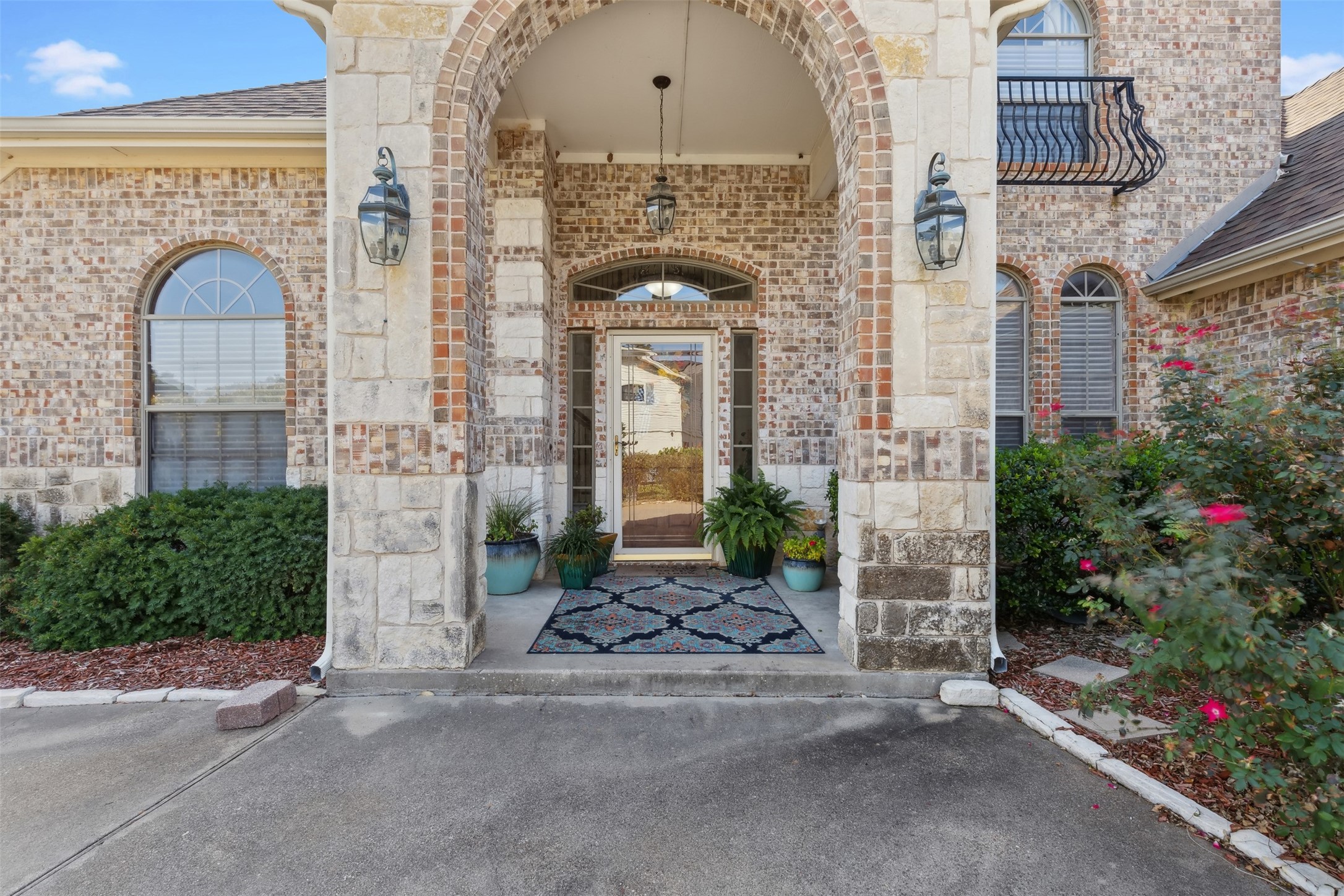 4008 Huron Court