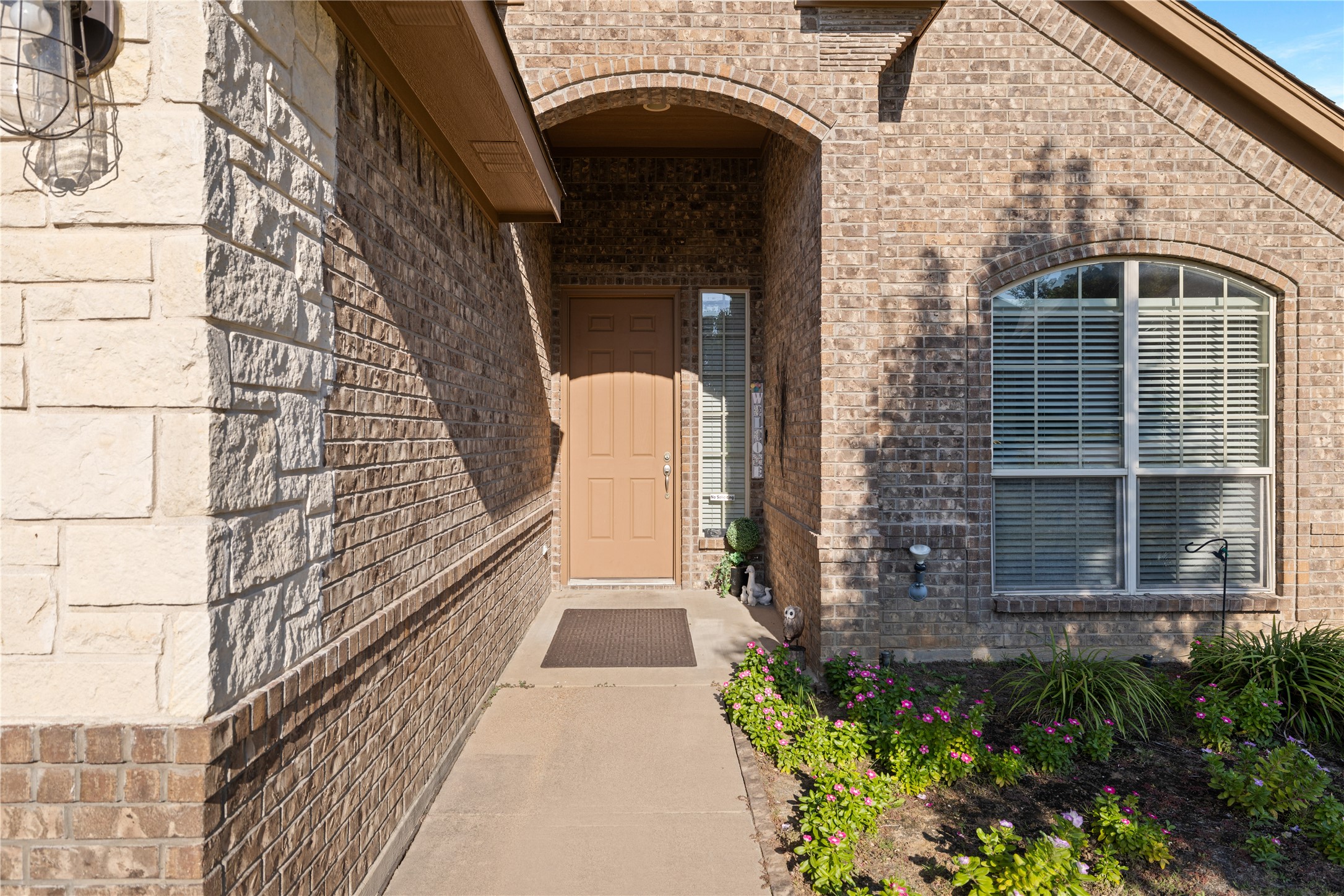 922 White Marlin Drive