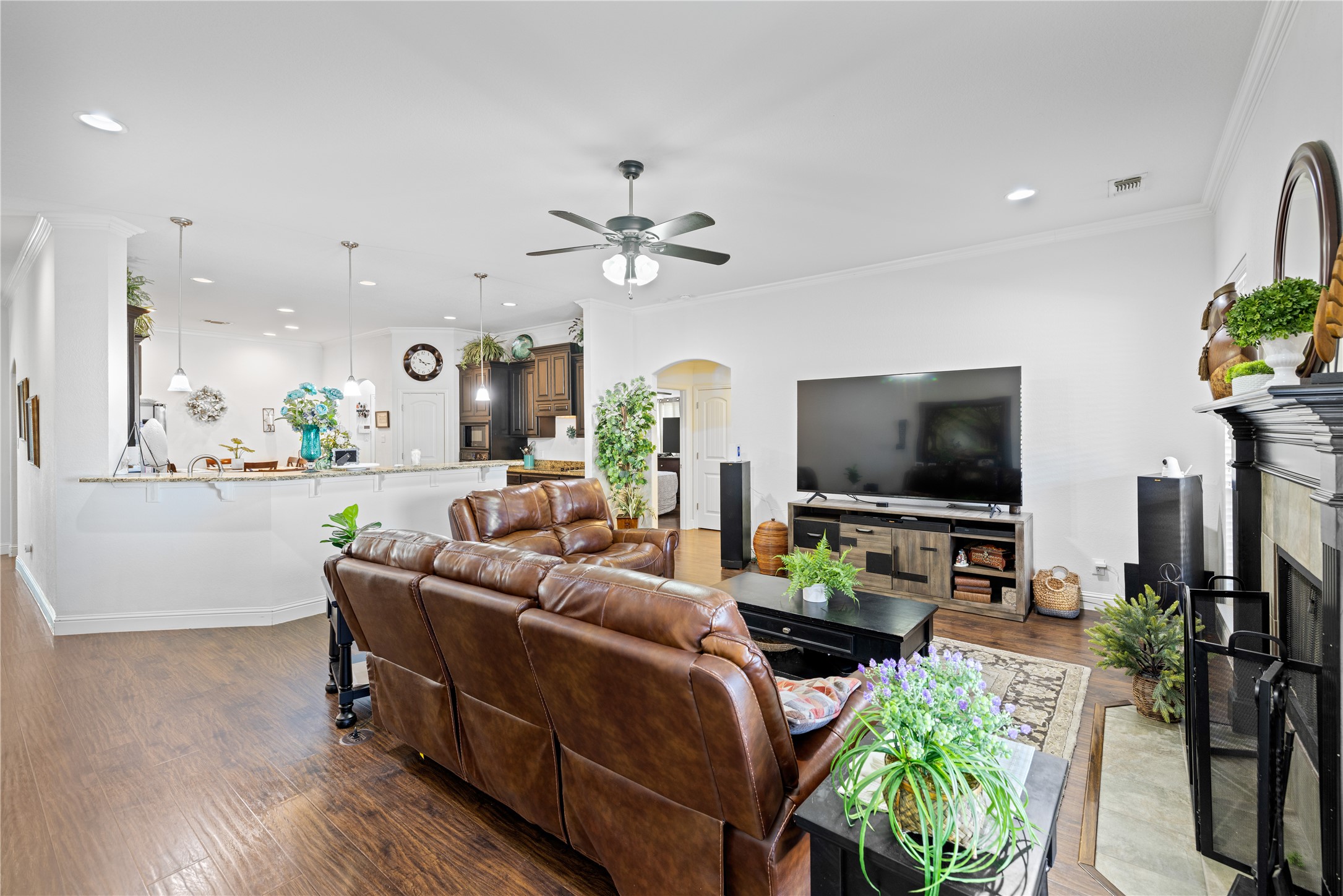 922 White Marlin Drive