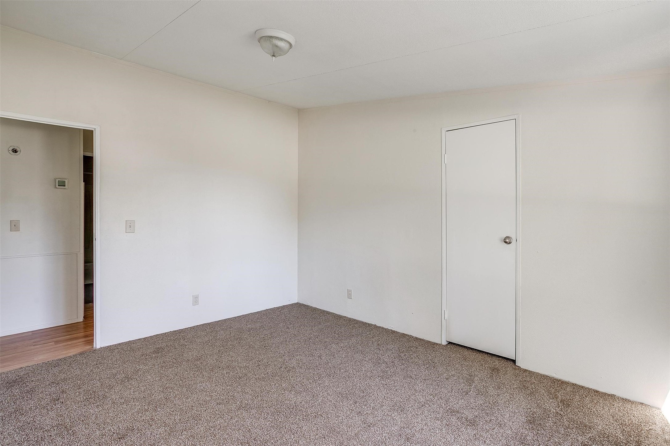 1901 Gale Drive