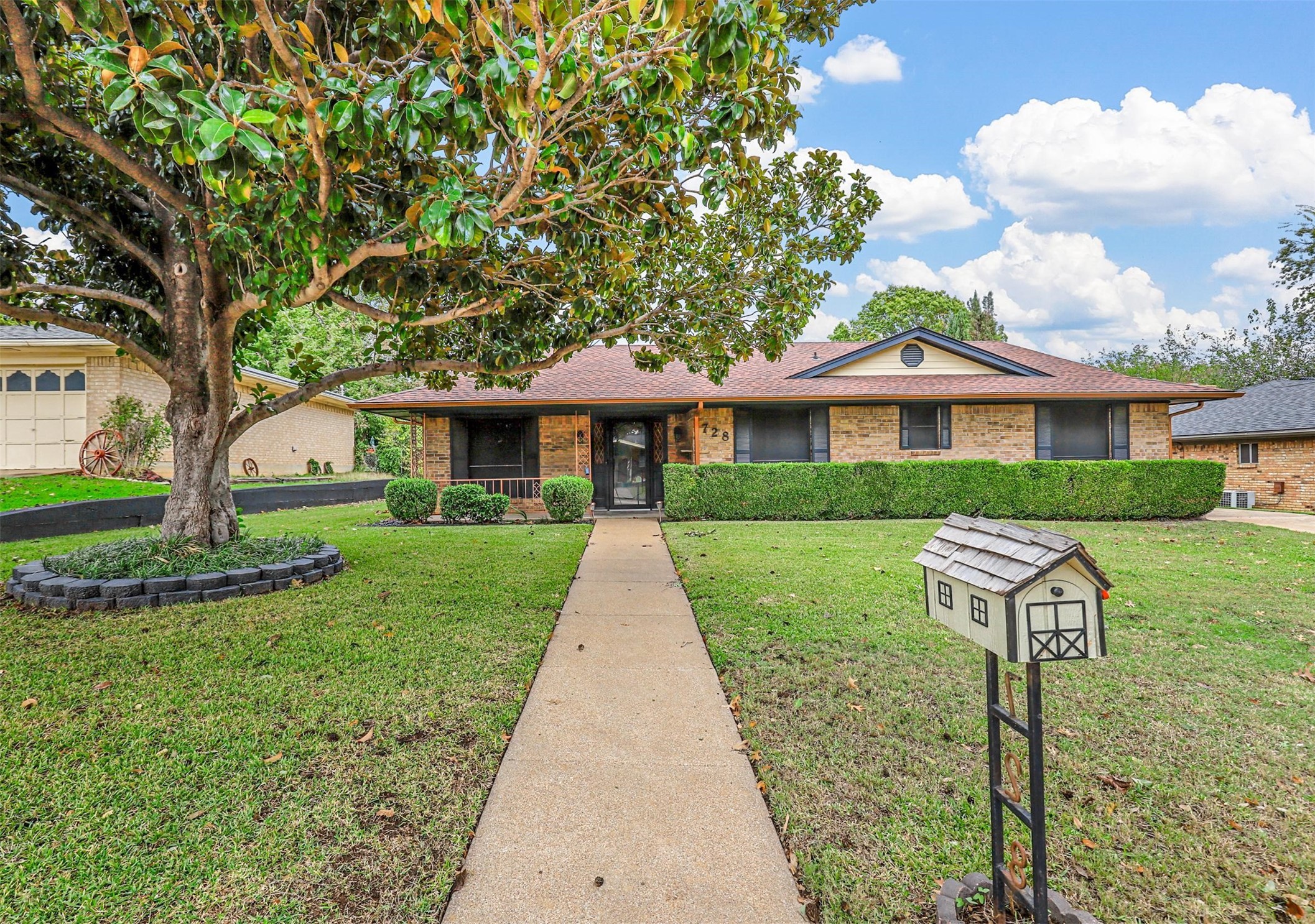728 Barbara Lane