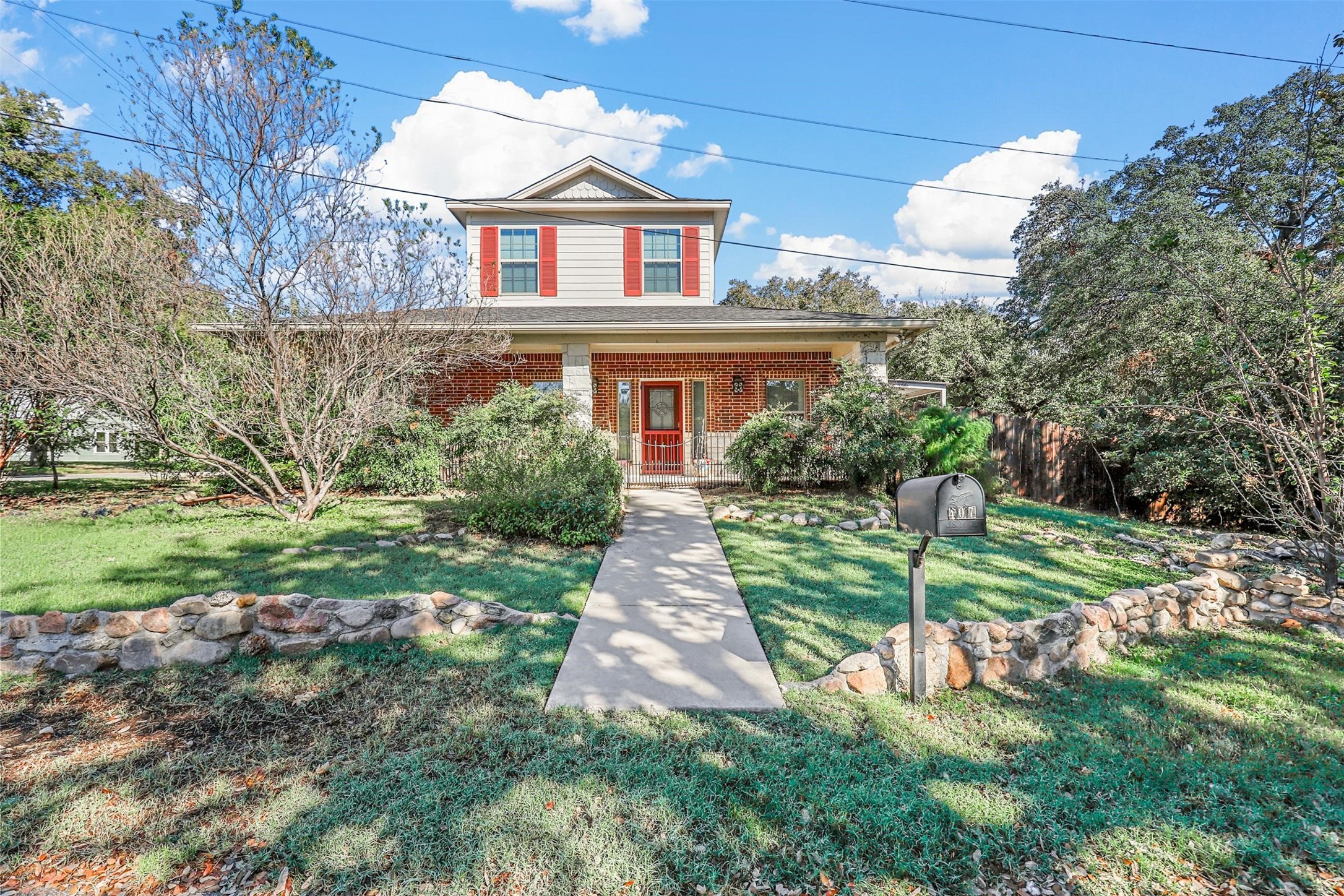 407 Torrey Street