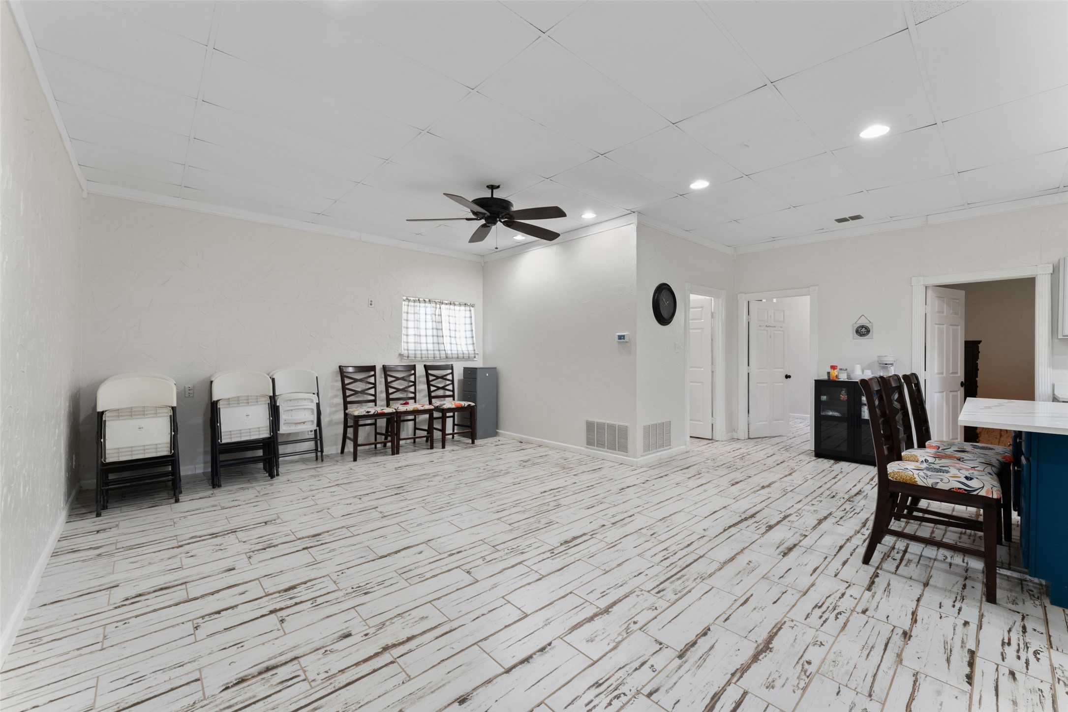 2437 County Road 529