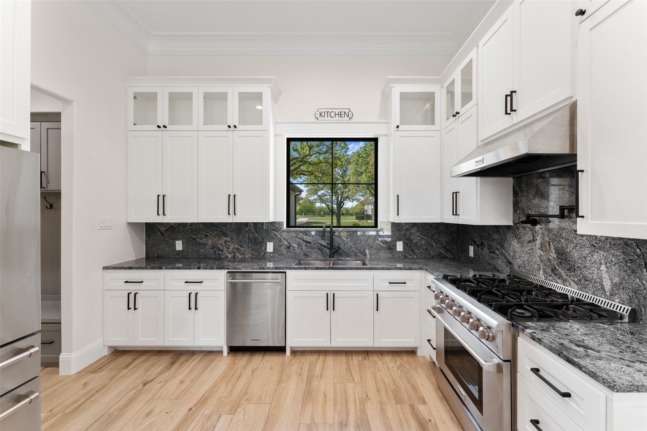 2437 County Road 529