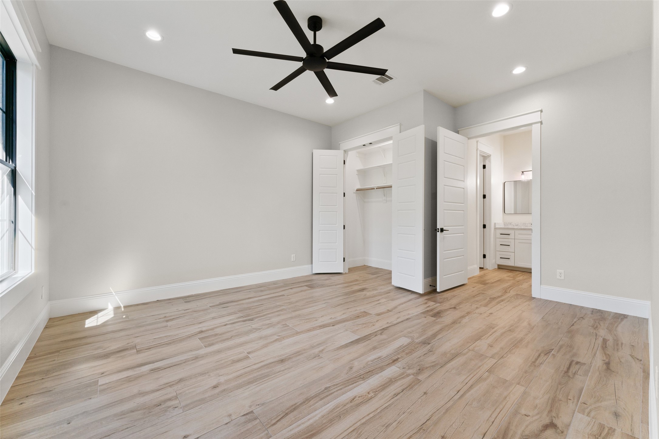 2437 County Road 529