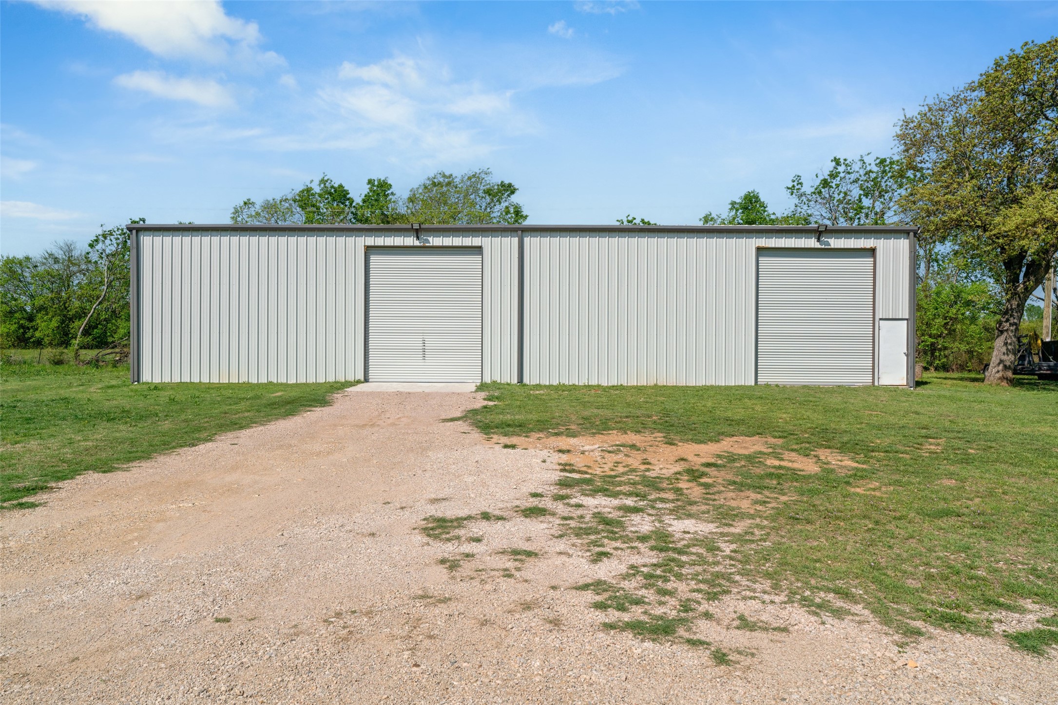 2437 County Road 529