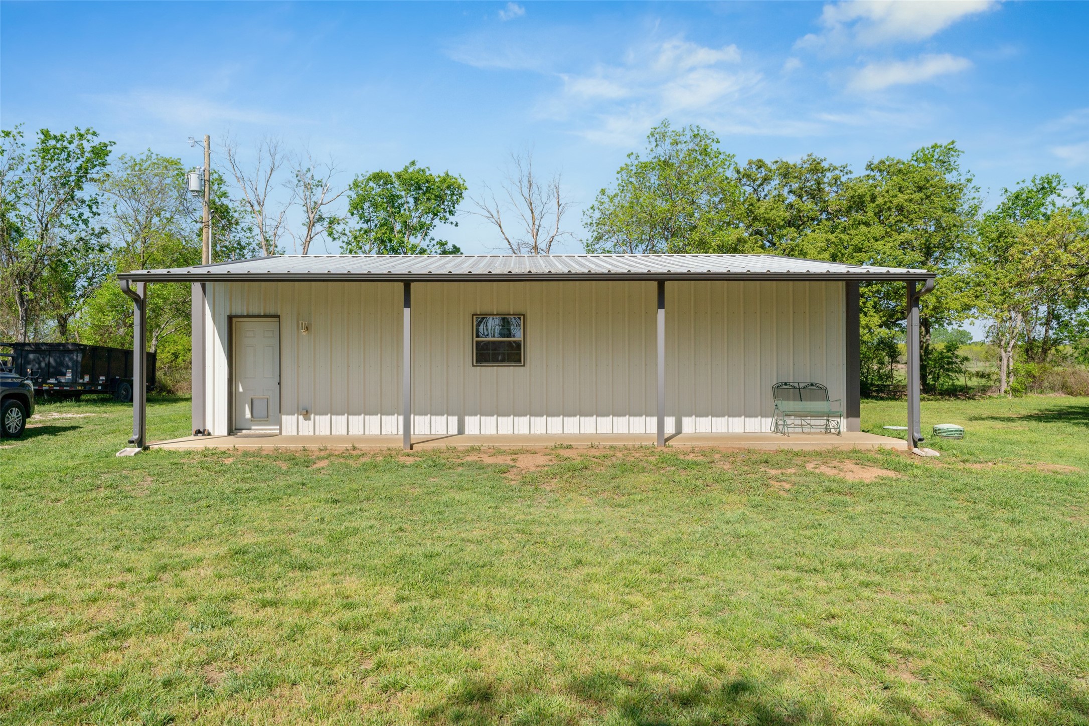 2437 County Road 529