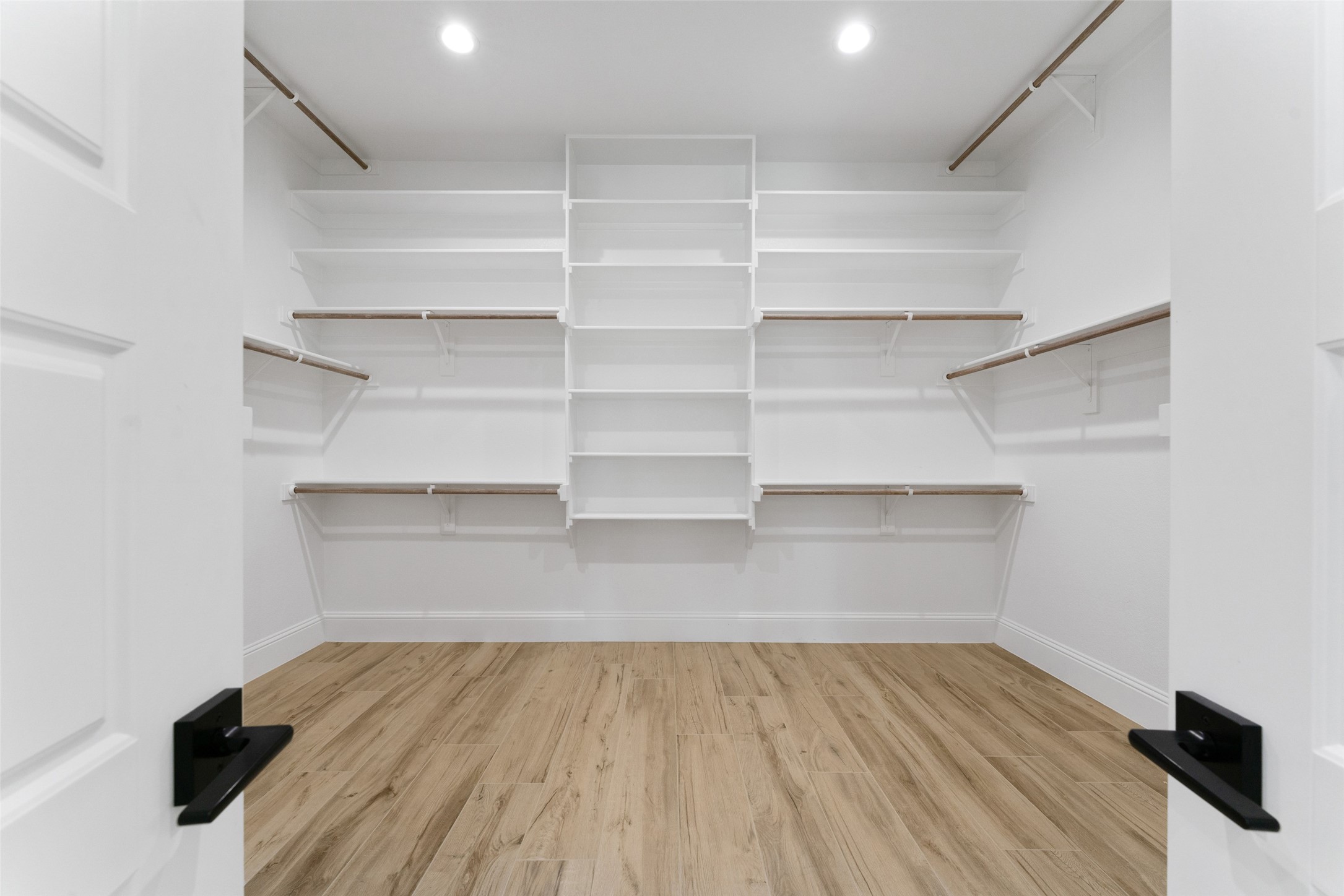 2437 County Road 529