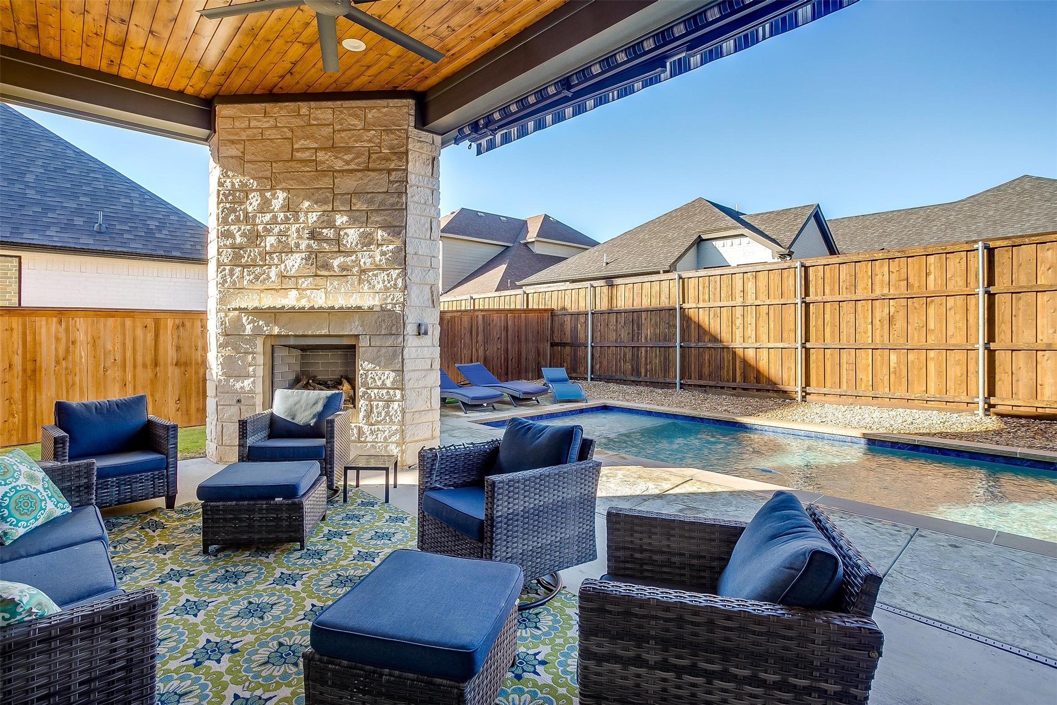 13921 E Riviera Drive