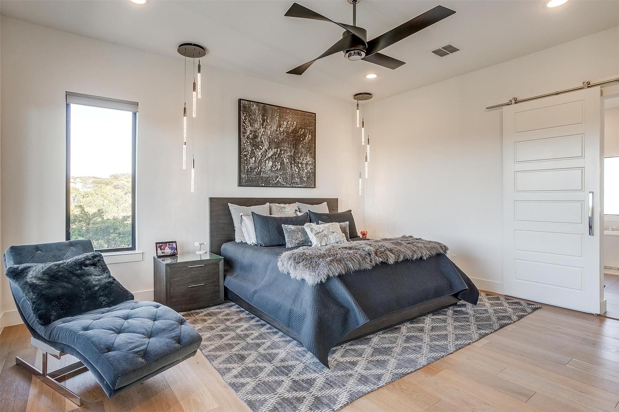 2902 Grand Point Court