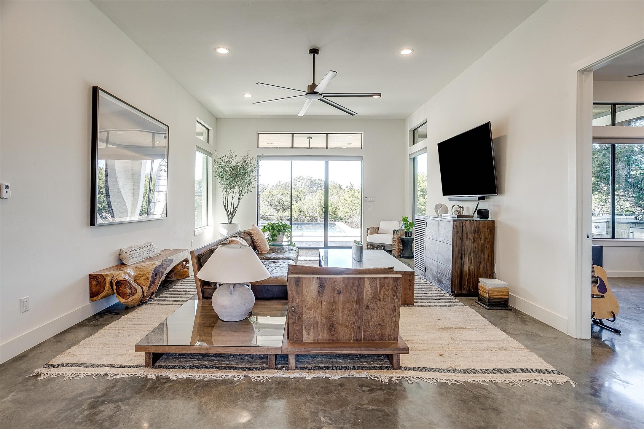 2902 Grand Point Court