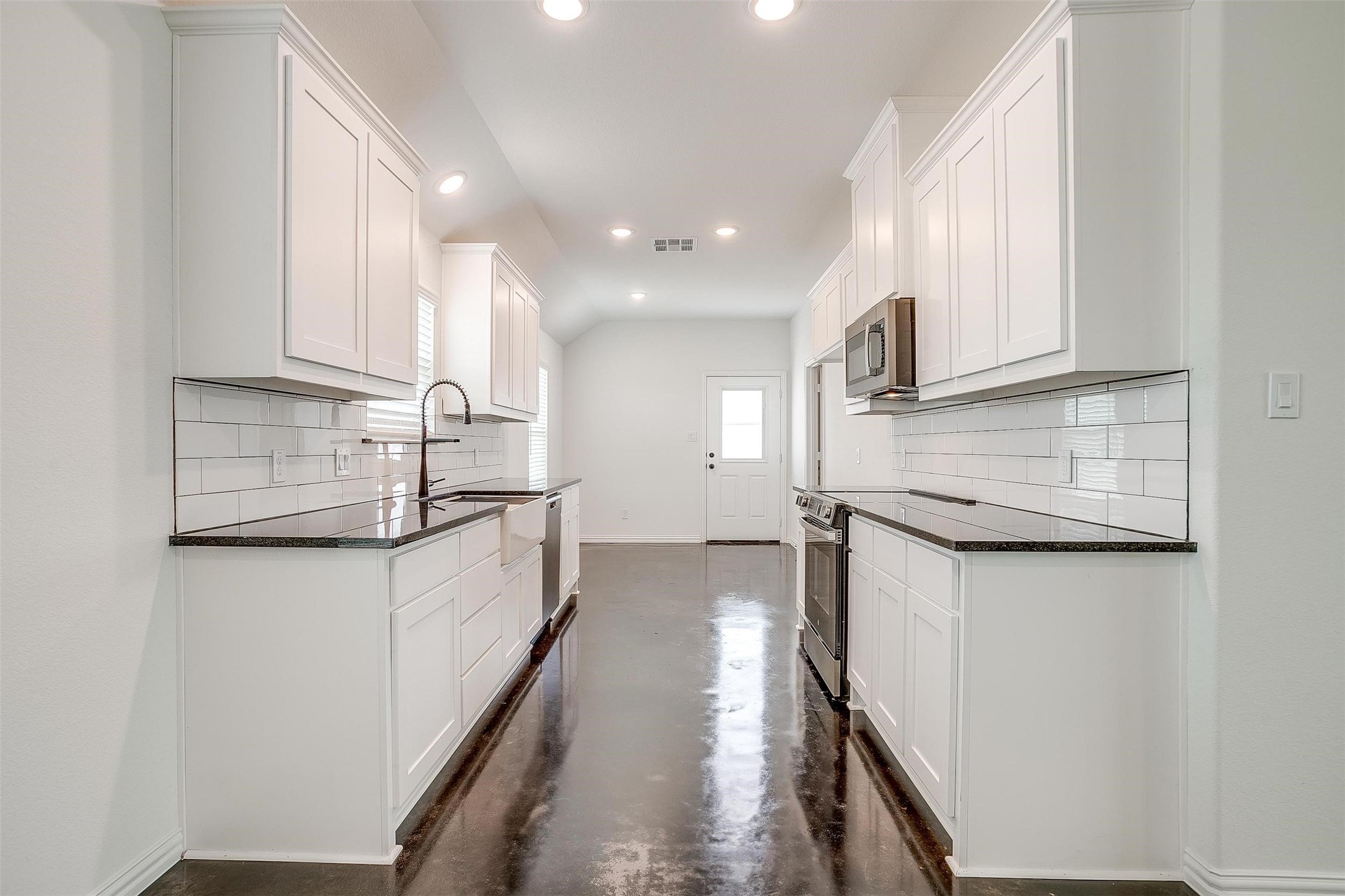 5700 High Plains Trail