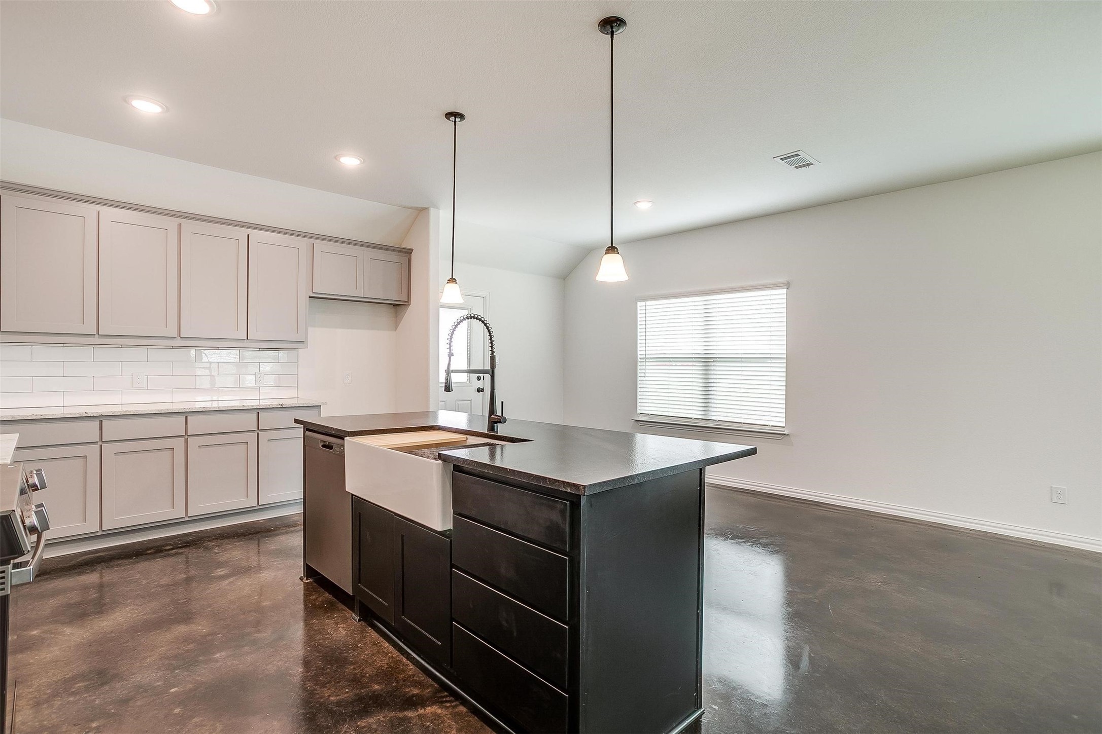 5617 High Plains Trail