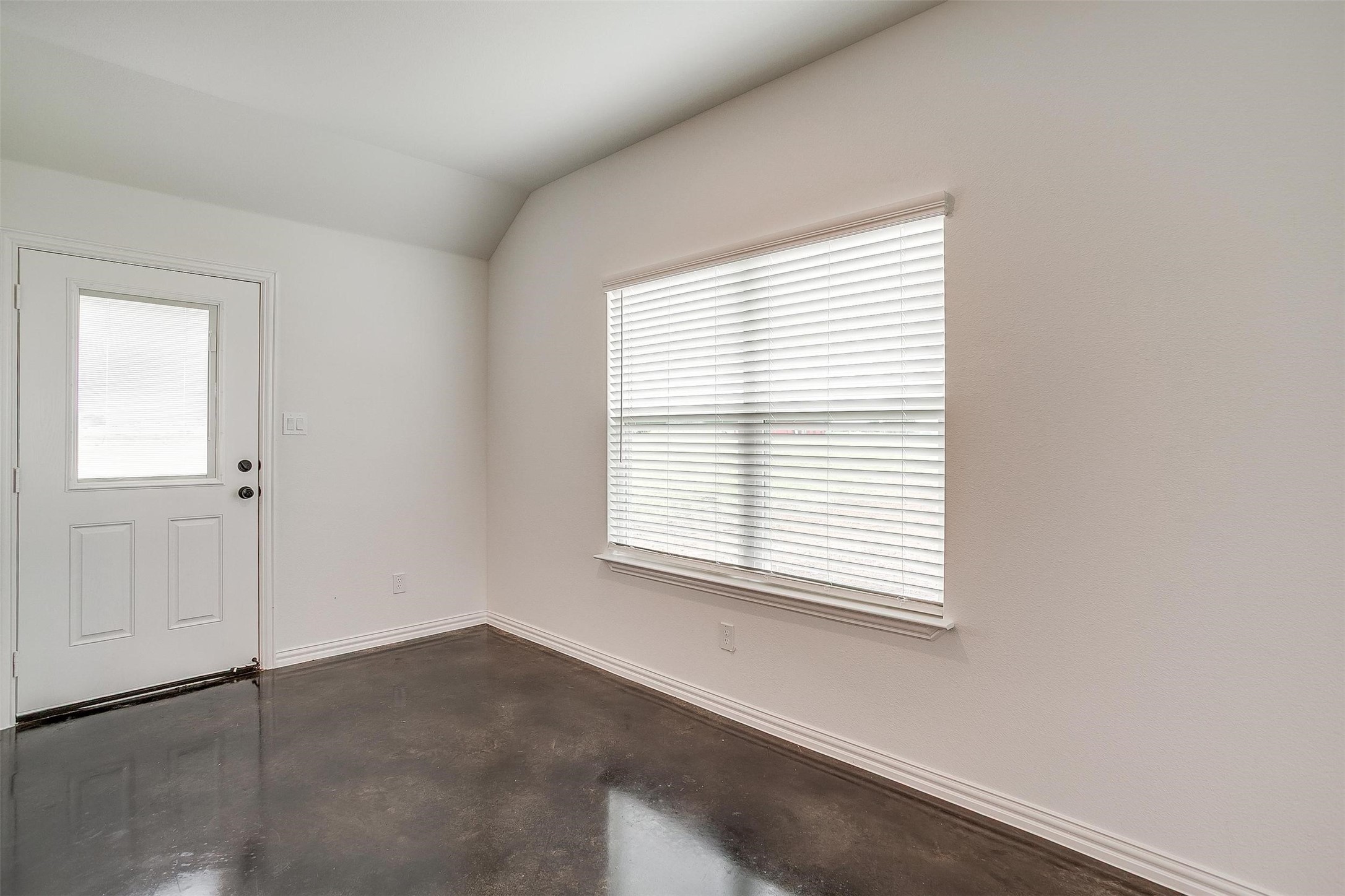 5617 High Plains Trail