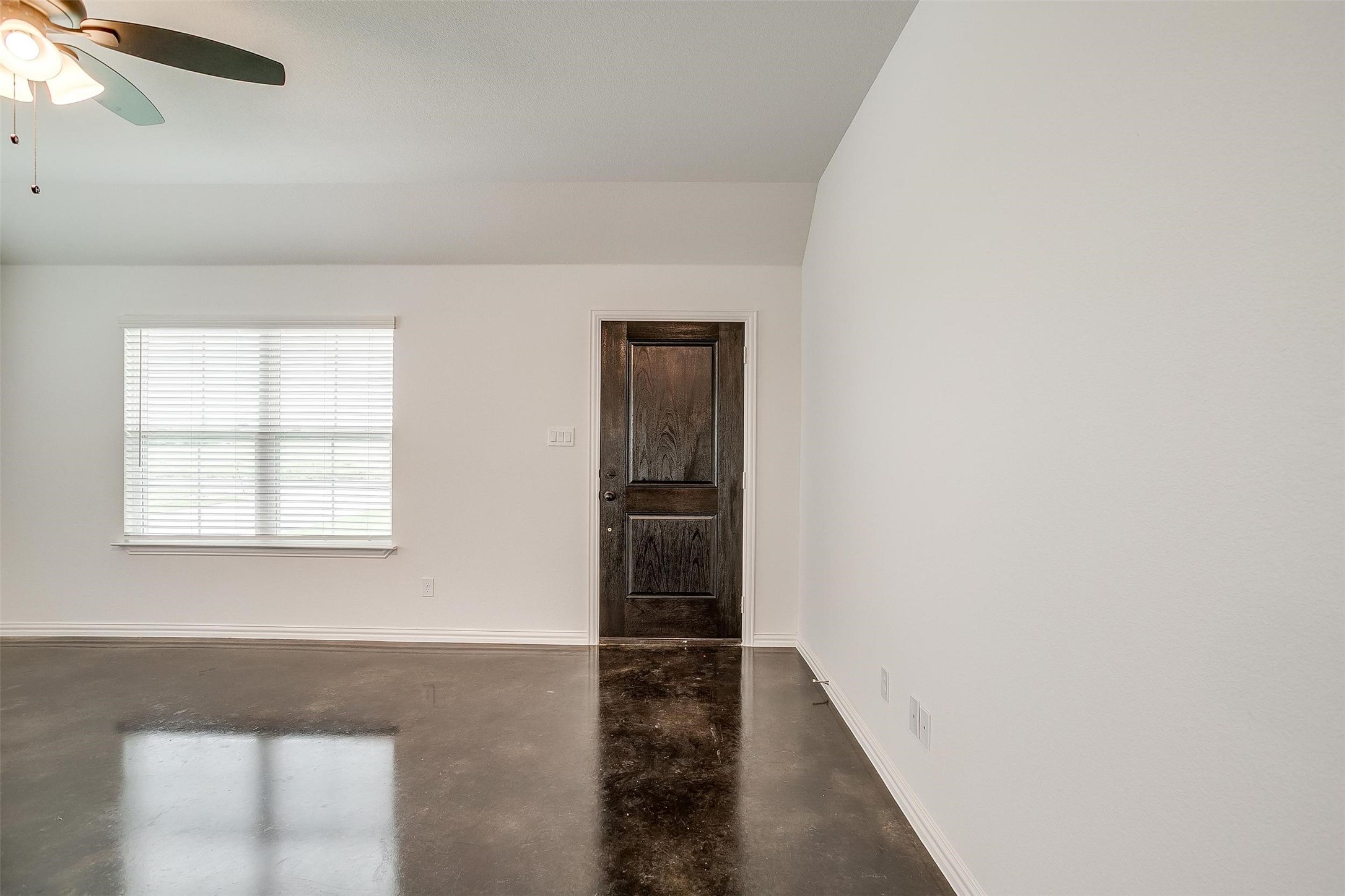 5617 High Plains Trail