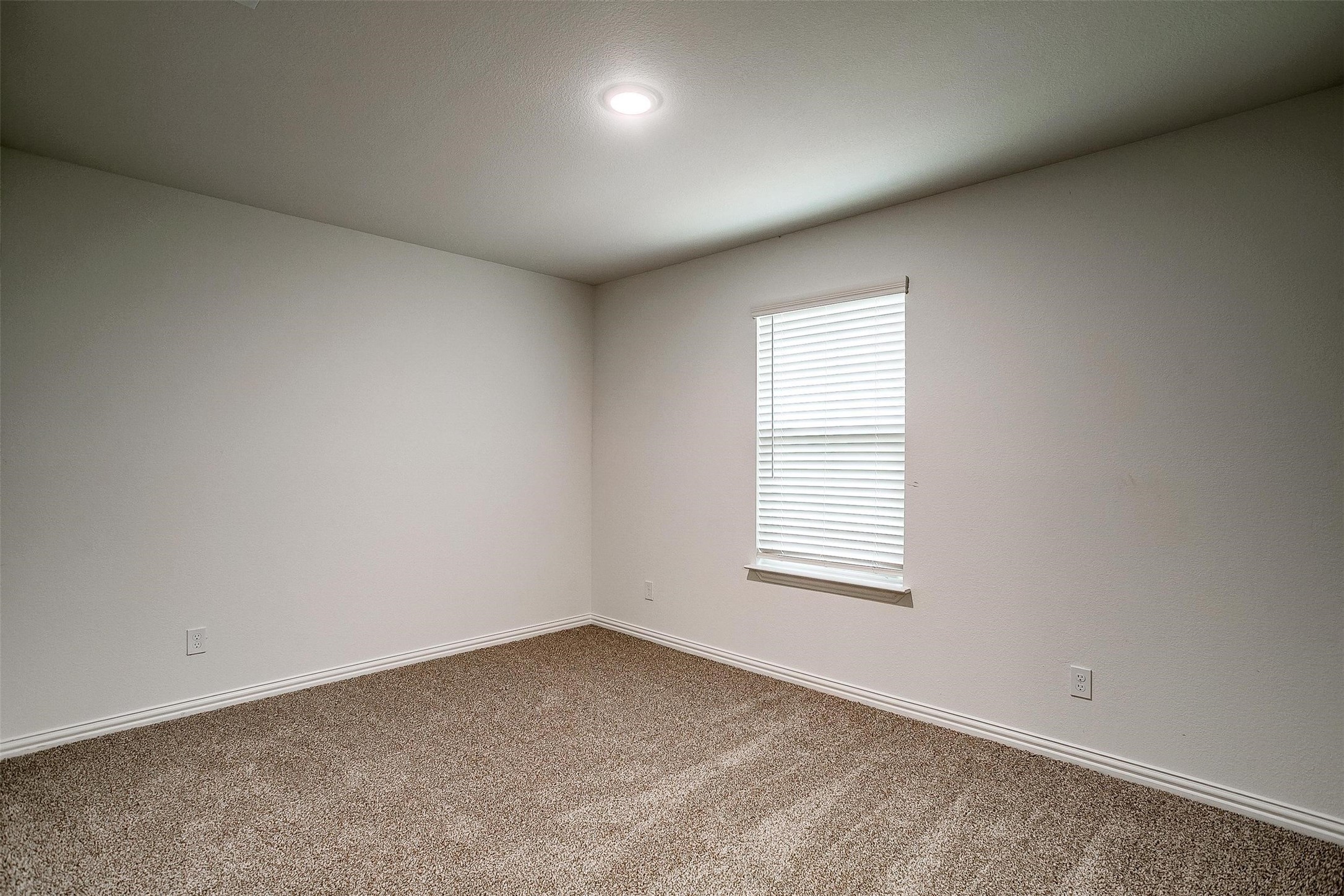 5716 High Plains Trail