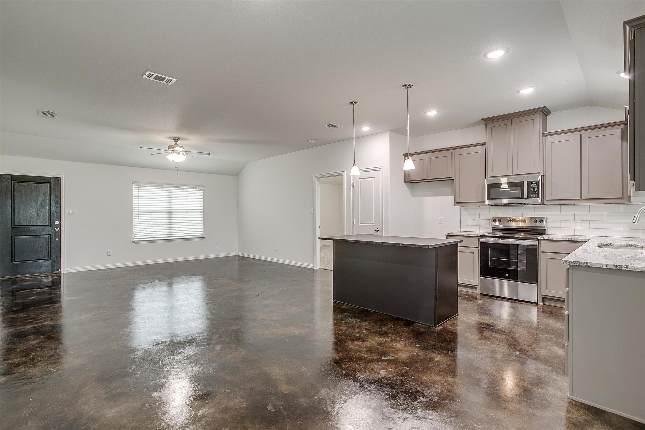 5716 High Plains Trail