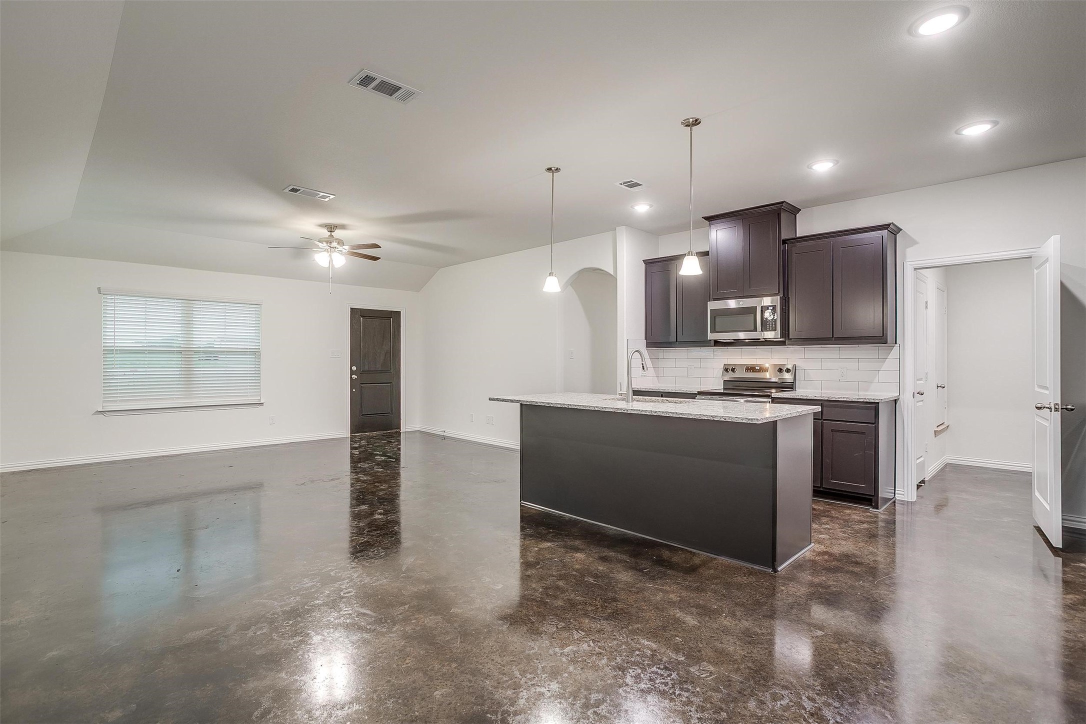 5824 High Plains Trail