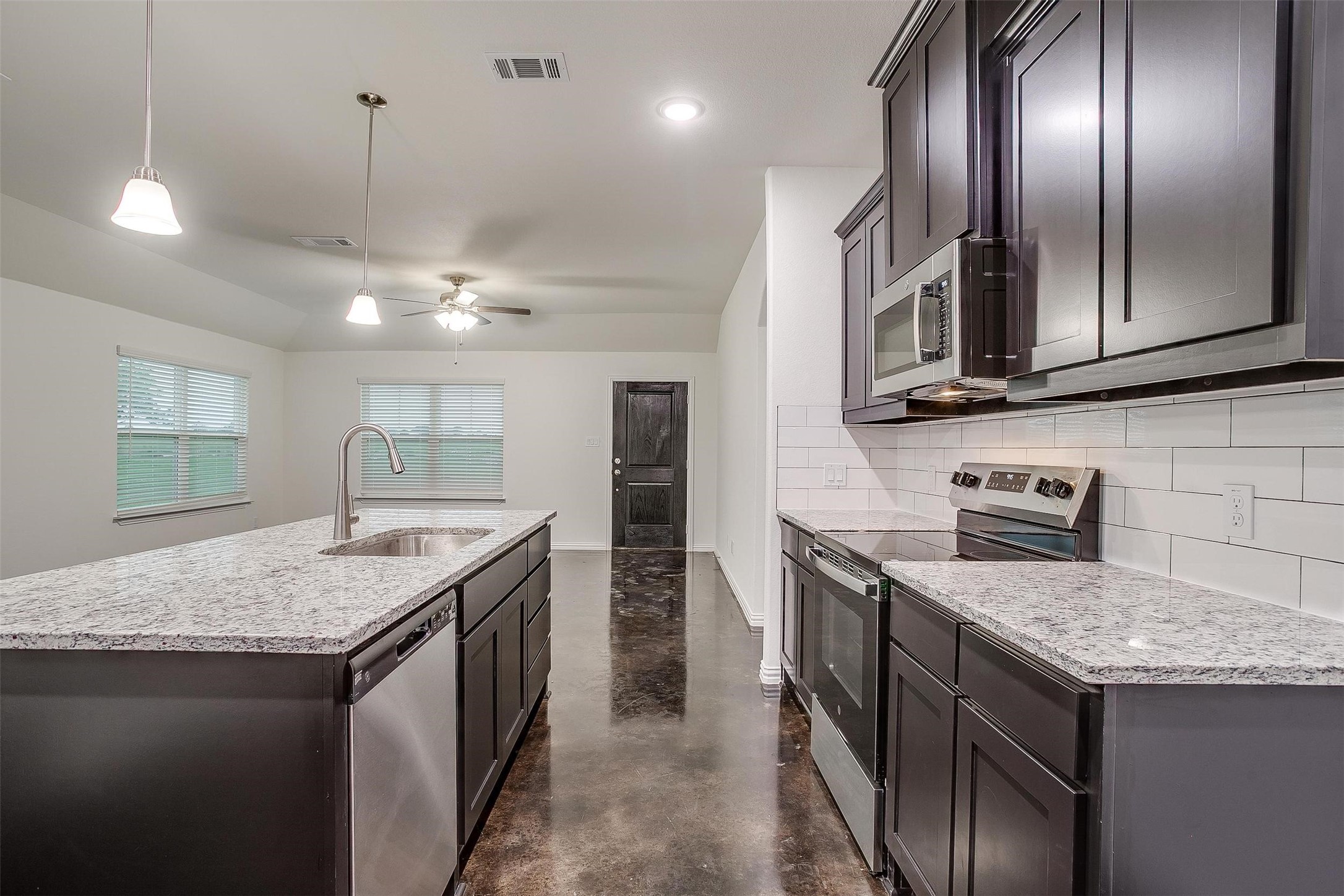 5824 High Plains Trail