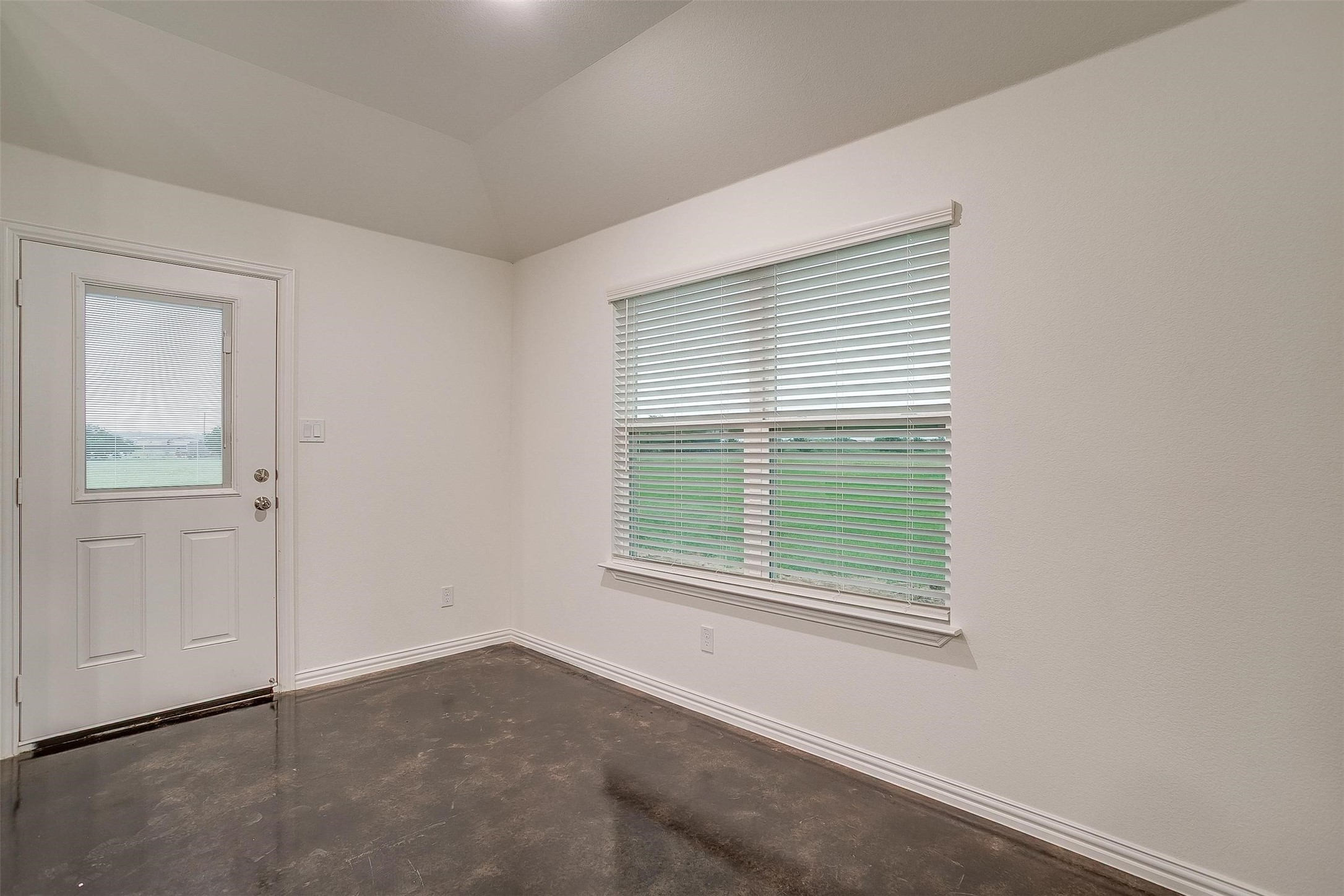 5824 High Plains Trail