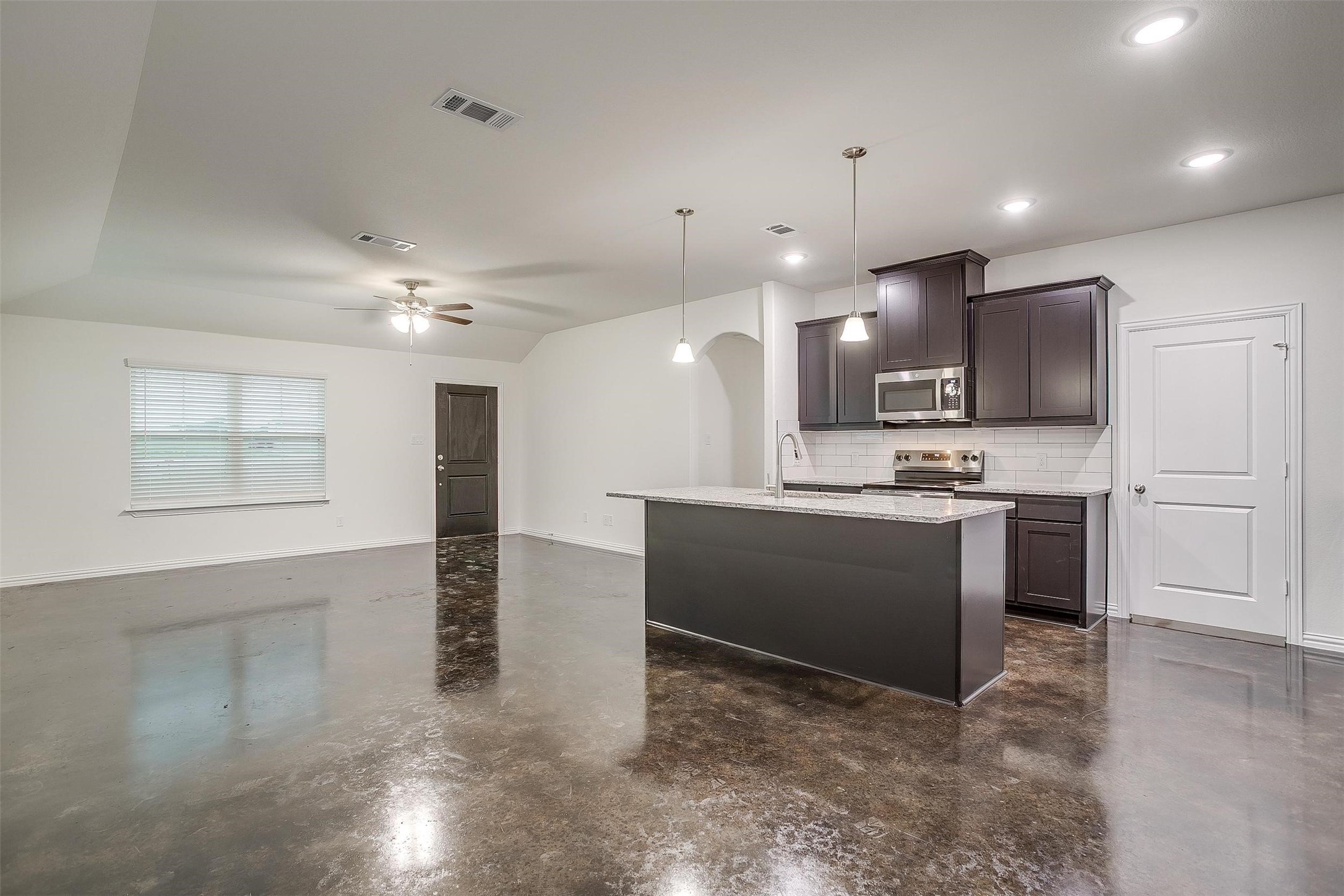 5824 High Plains Trail