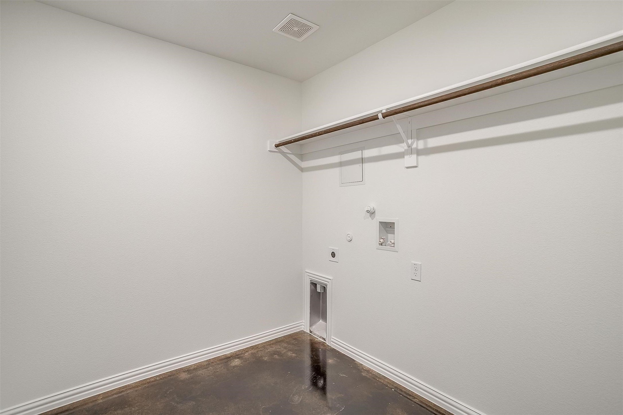 5832 High Plains Trail