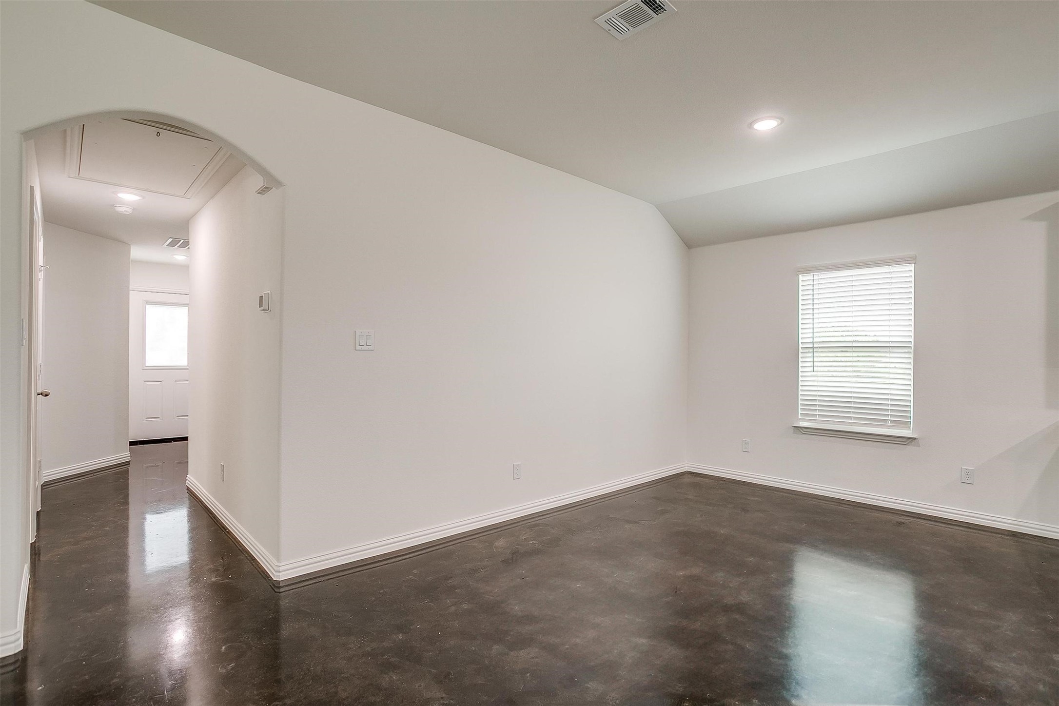 5832 High Plains Trail