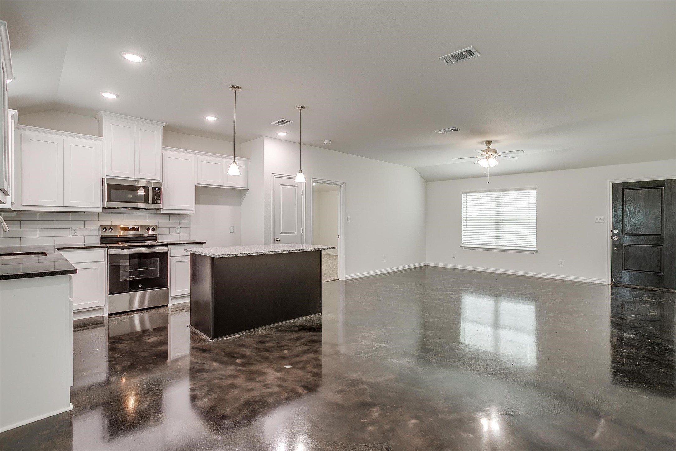 5832 High Plains Trail