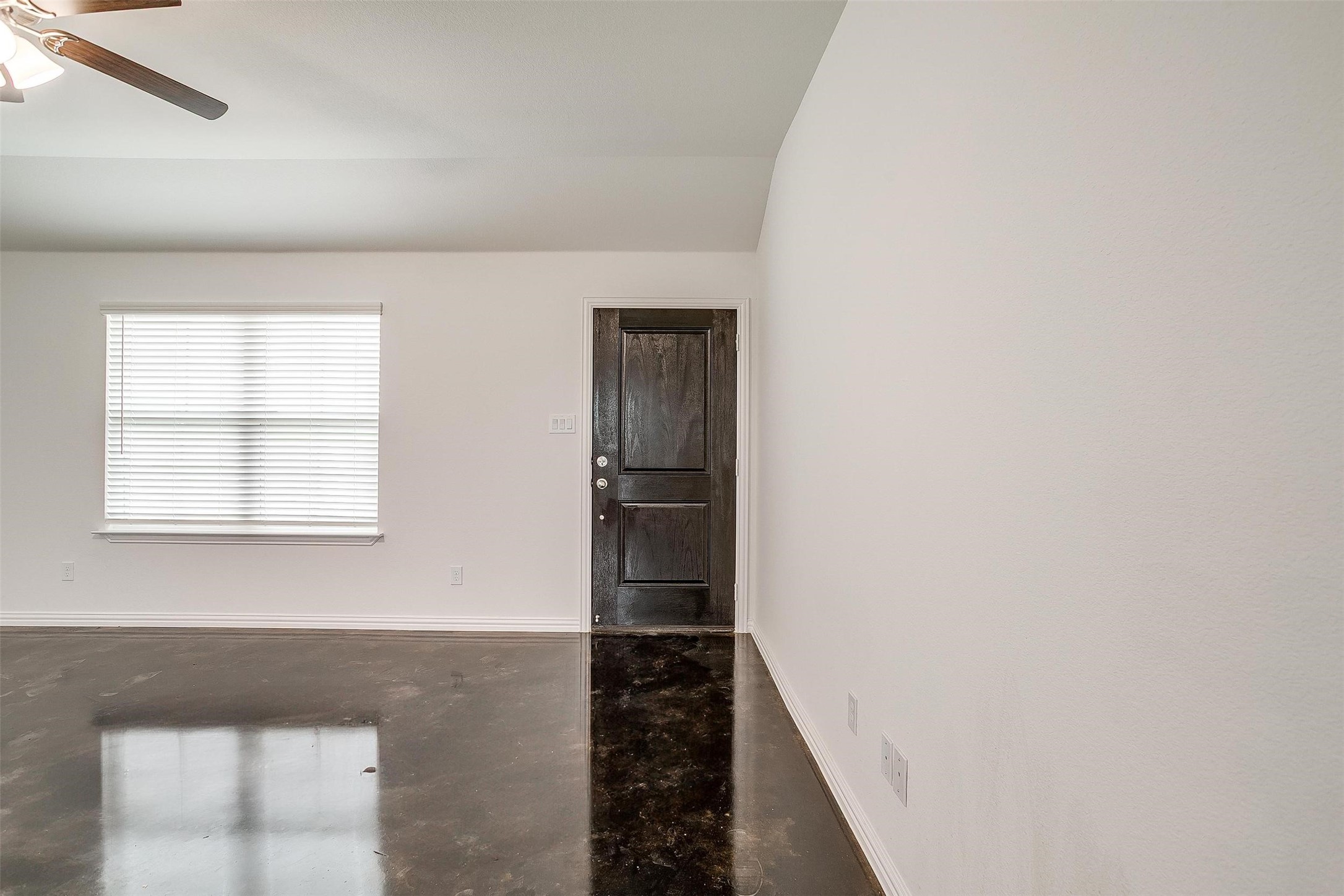 5832 High Plains Trail