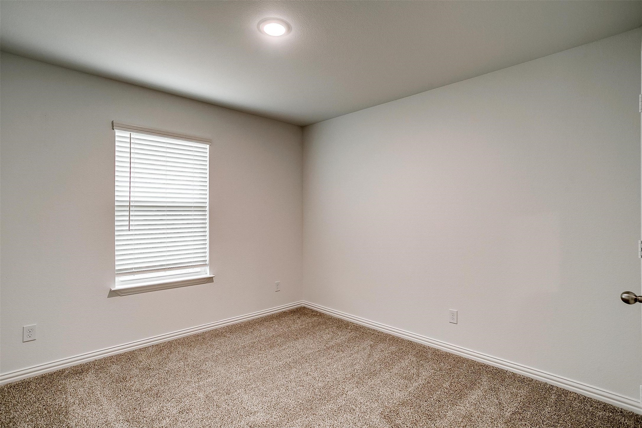 5832 High Plains Trail