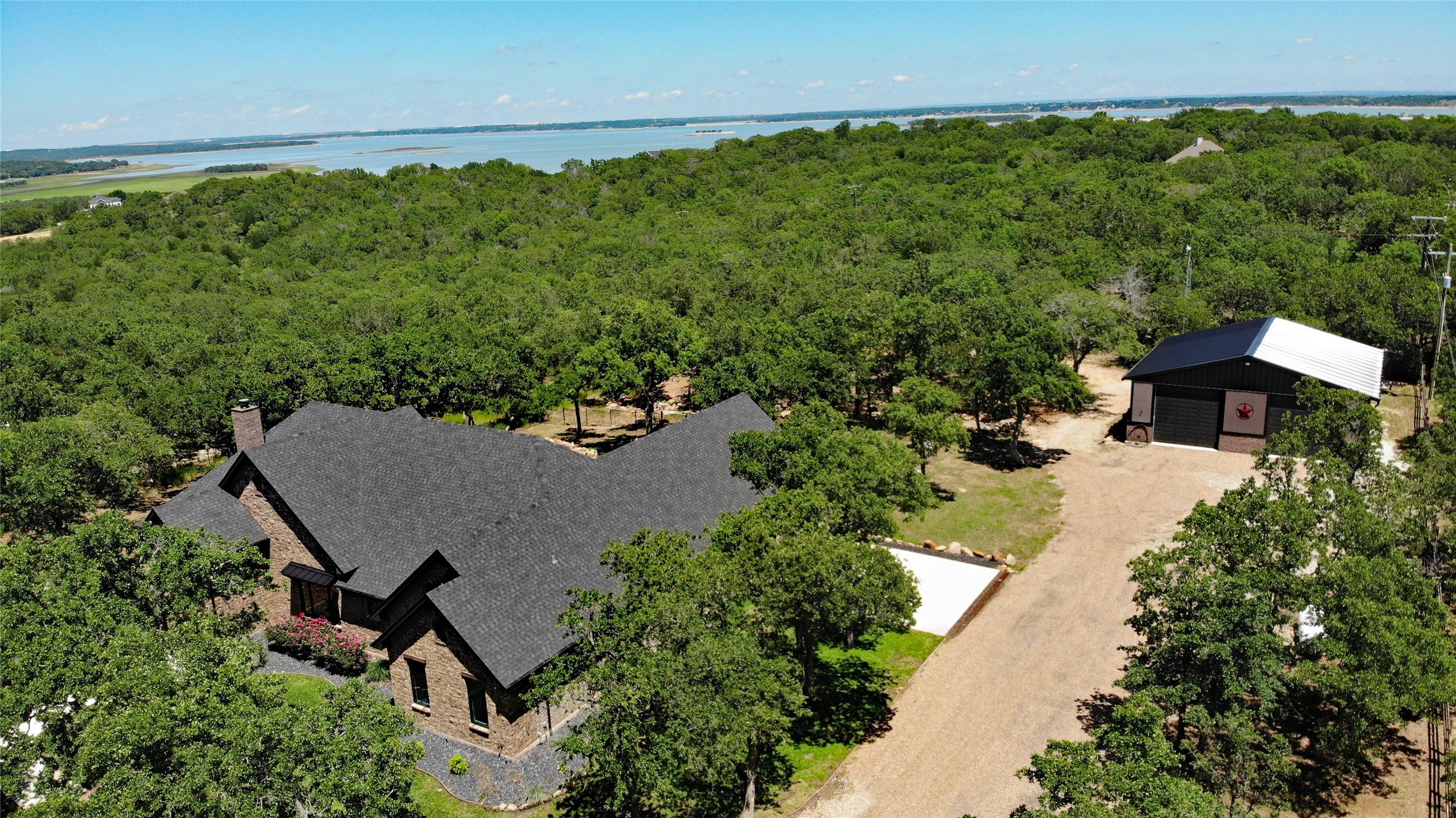 204 Shady Oaks Drive