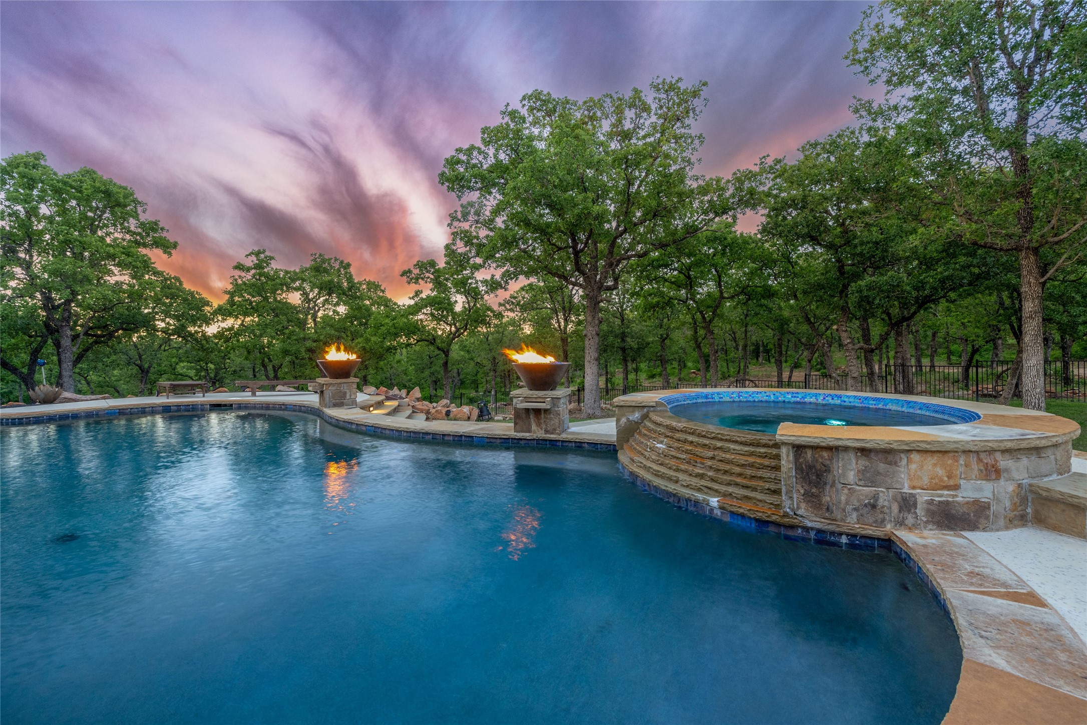 204 Shady Oaks Drive