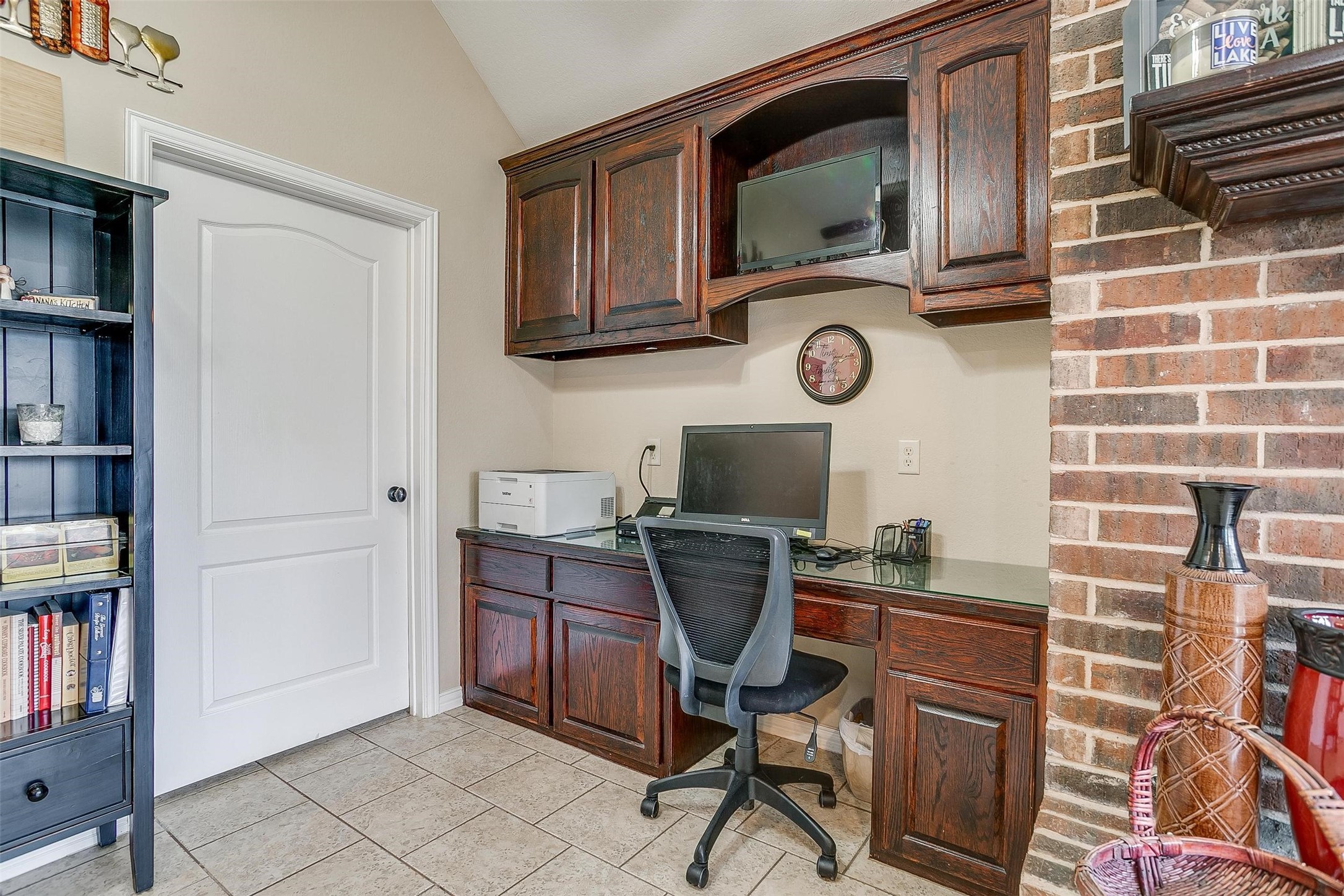 3101 Rim Rock Court