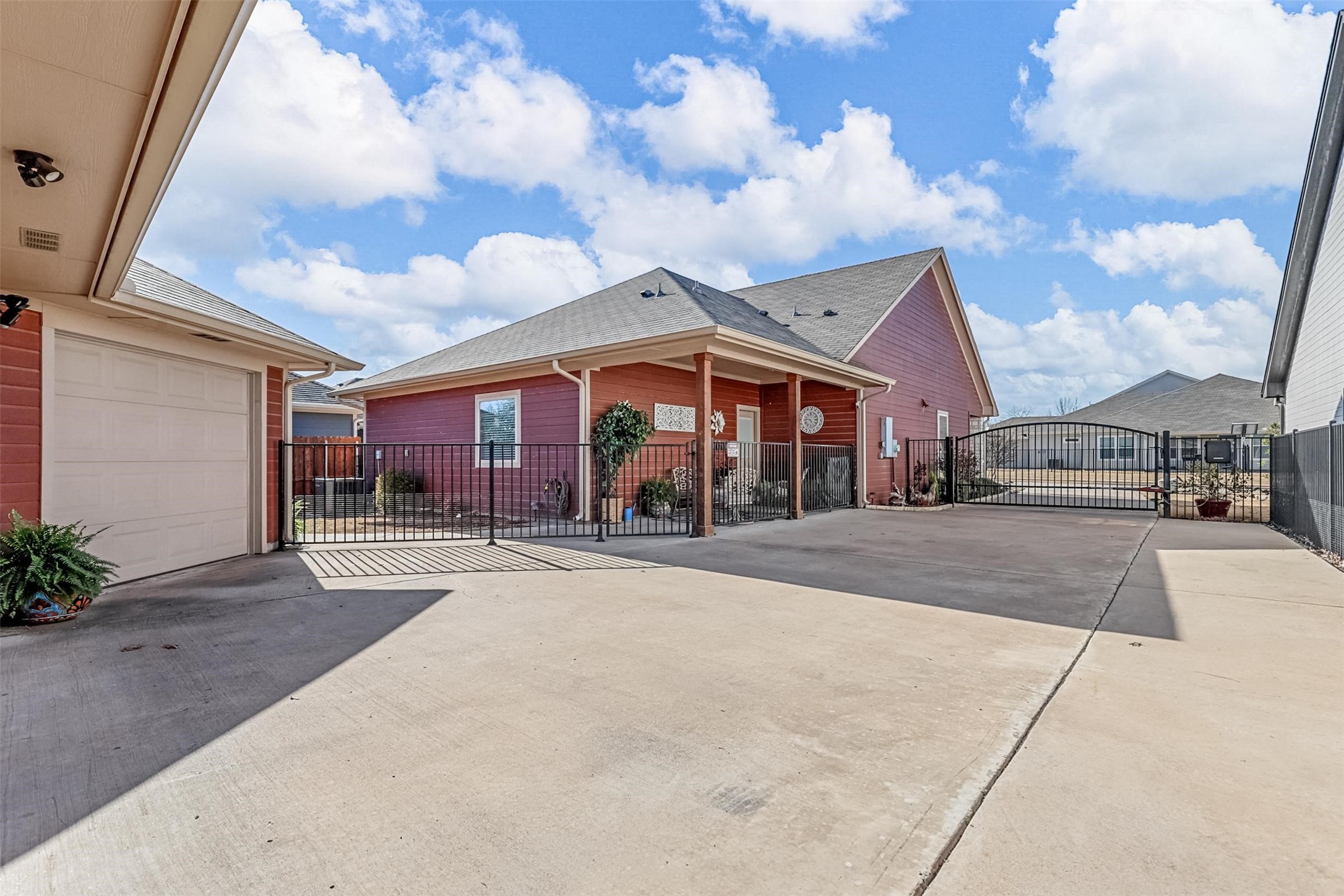 513 Heritage Trail
