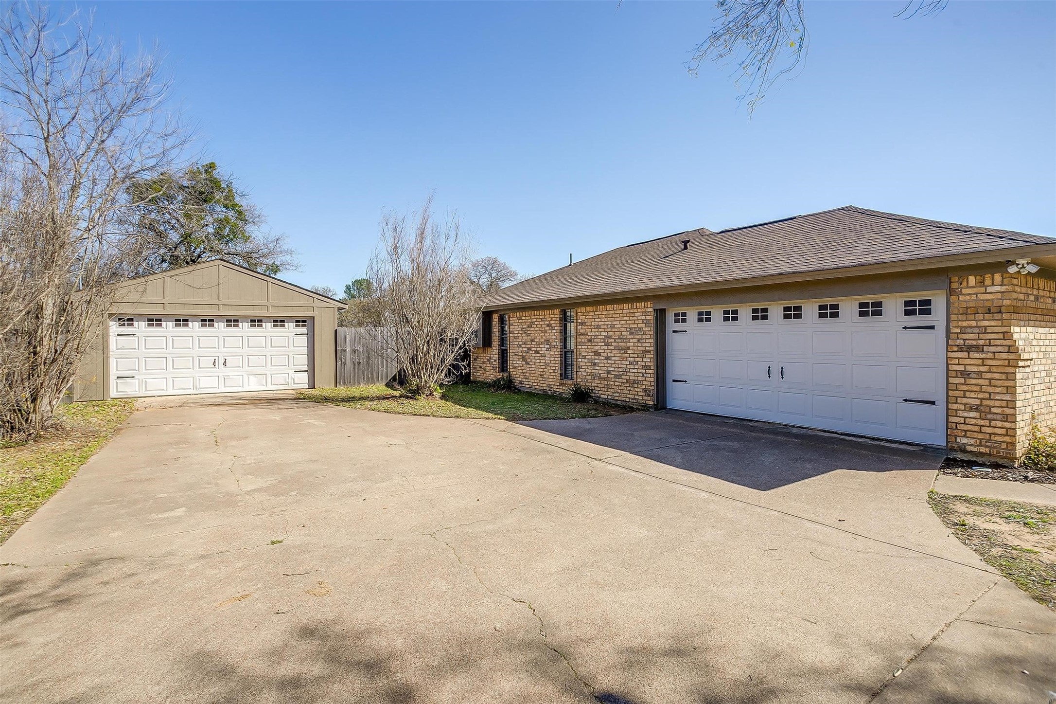 220 Moore Road